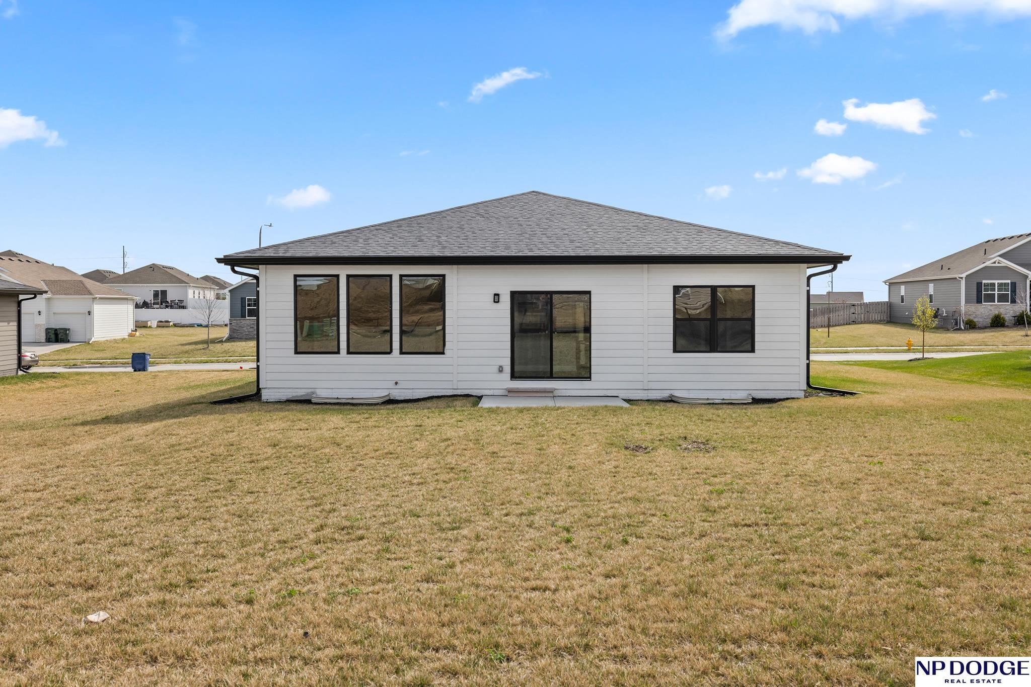 11926 S 117 Street, Papillion, NE, 68046