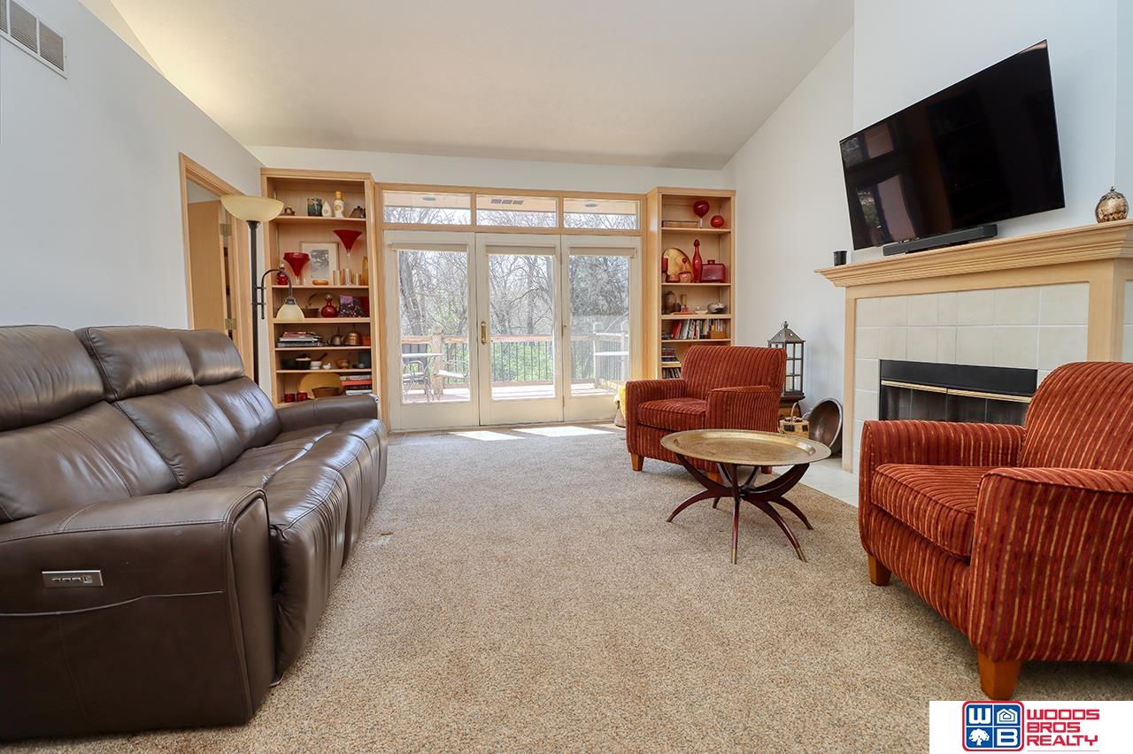 6925 Forest Lake Boulevard, Lincoln, NE, 68516