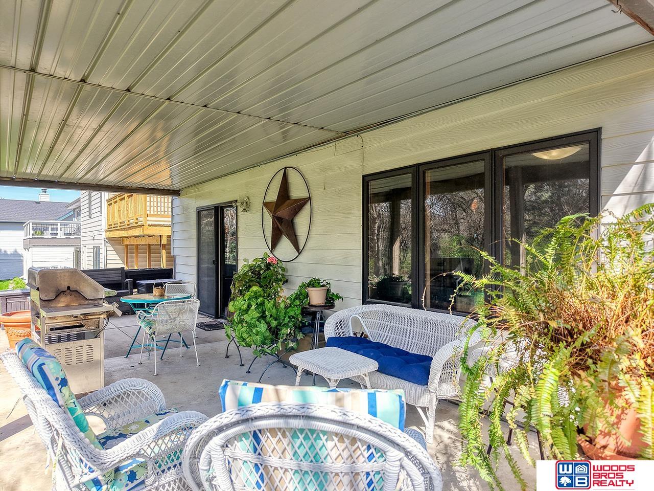 6925 Forest Lake Boulevard, Lincoln, NE, 68516