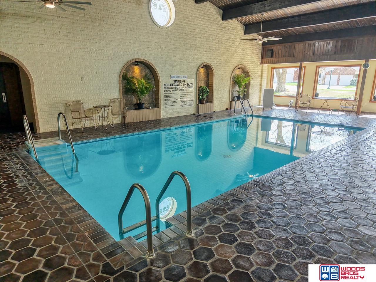 6925 Forest Lake Boulevard, Lincoln, NE, 68516