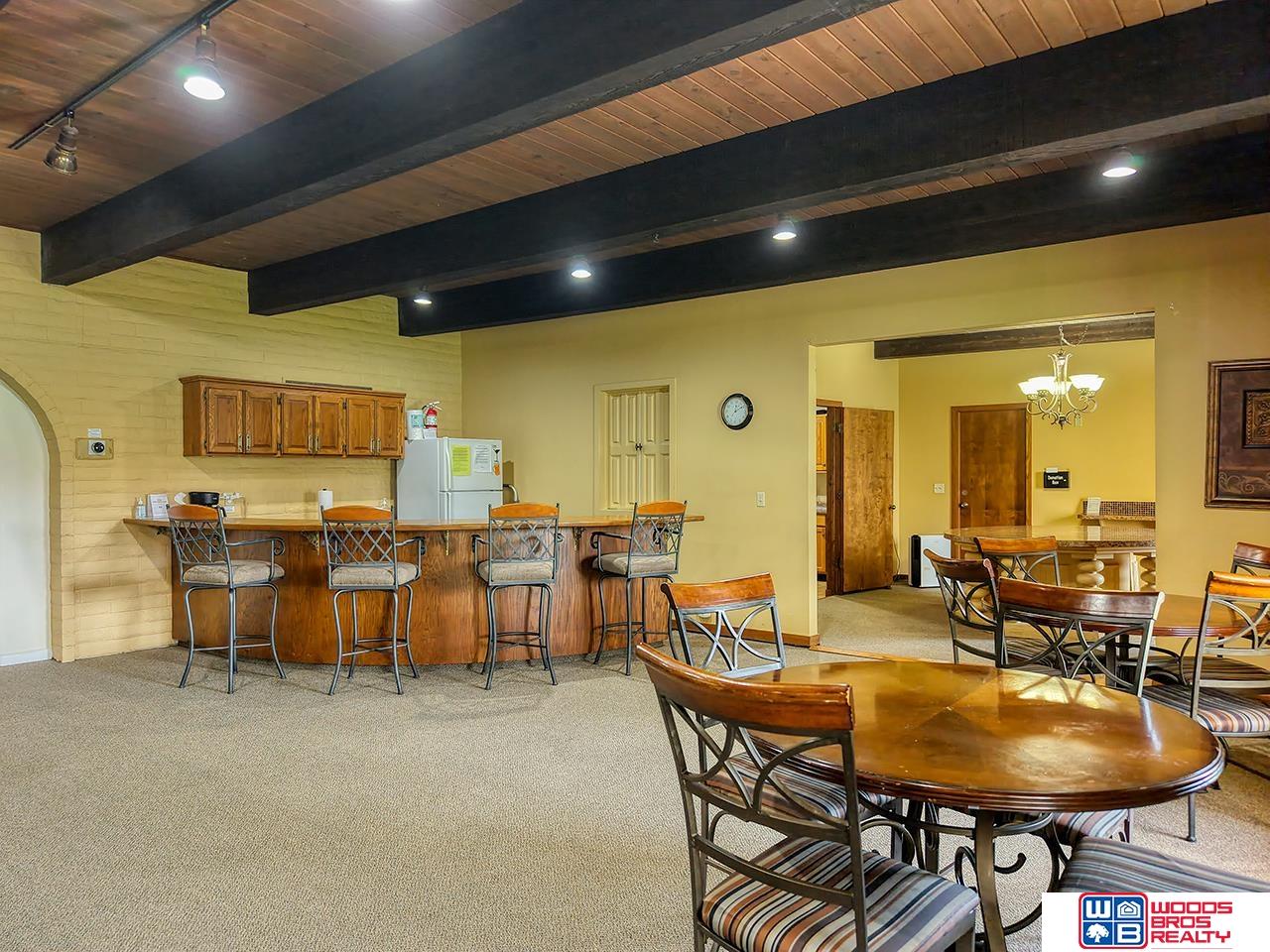 6925 Forest Lake Boulevard, Lincoln, NE, 68516