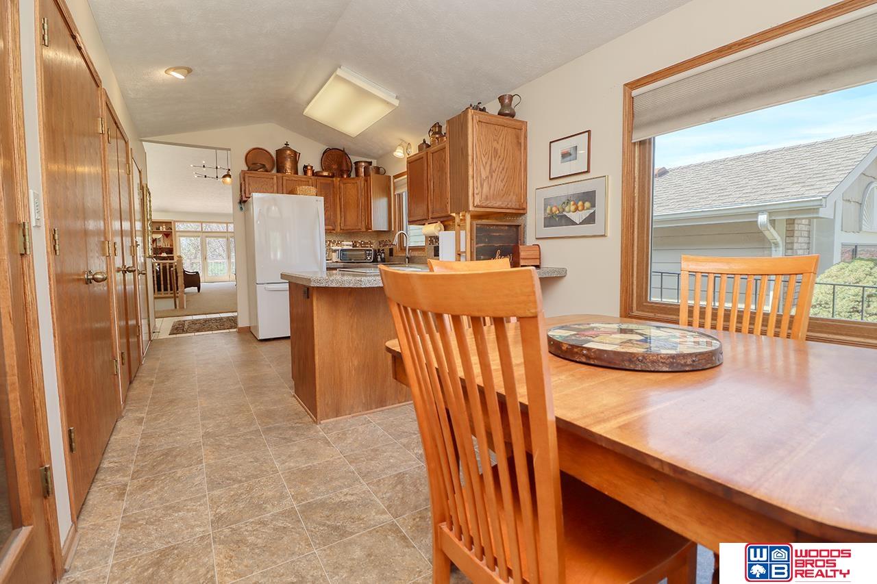 6925 Forest Lake Boulevard, Lincoln, NE, 68516