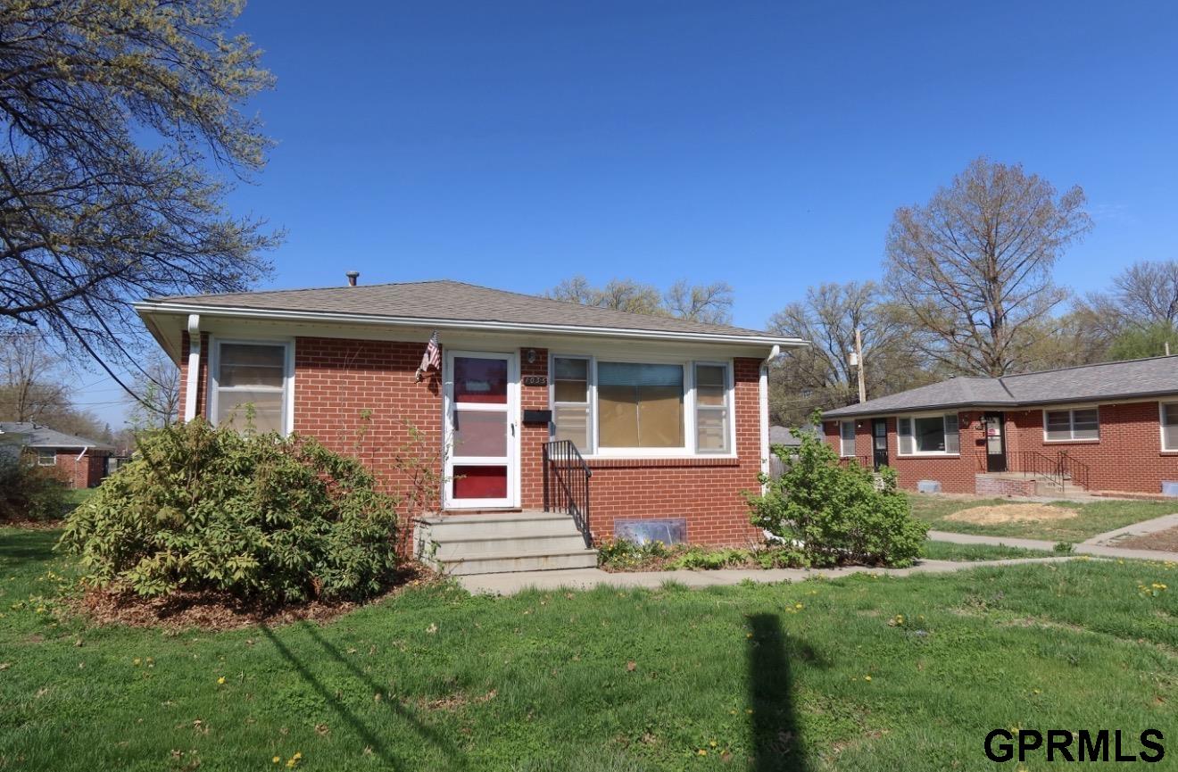 1035-1033 S 40th Street, Lincoln, NE, 68510