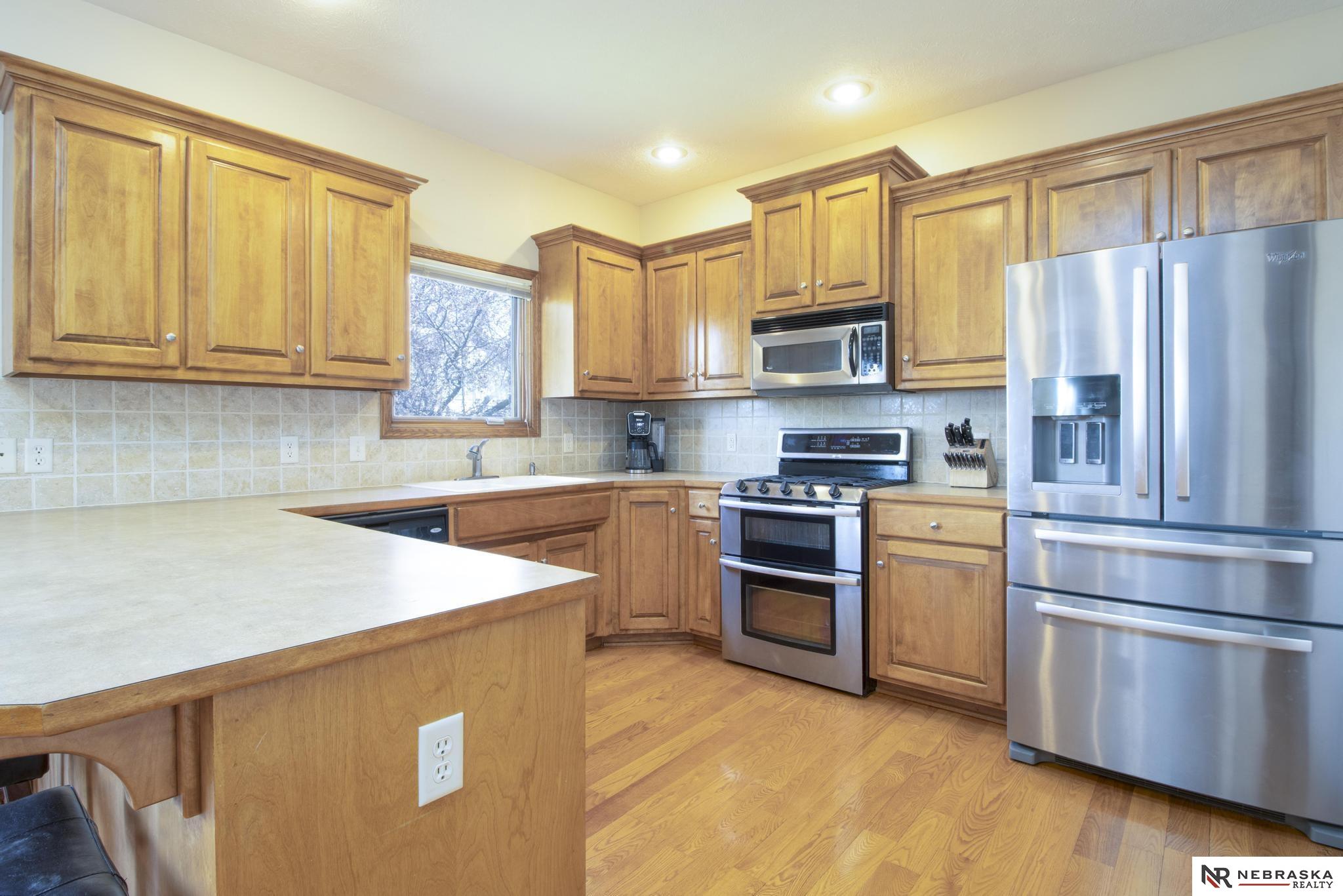 19330 H Street, Omaha, NE, 68135