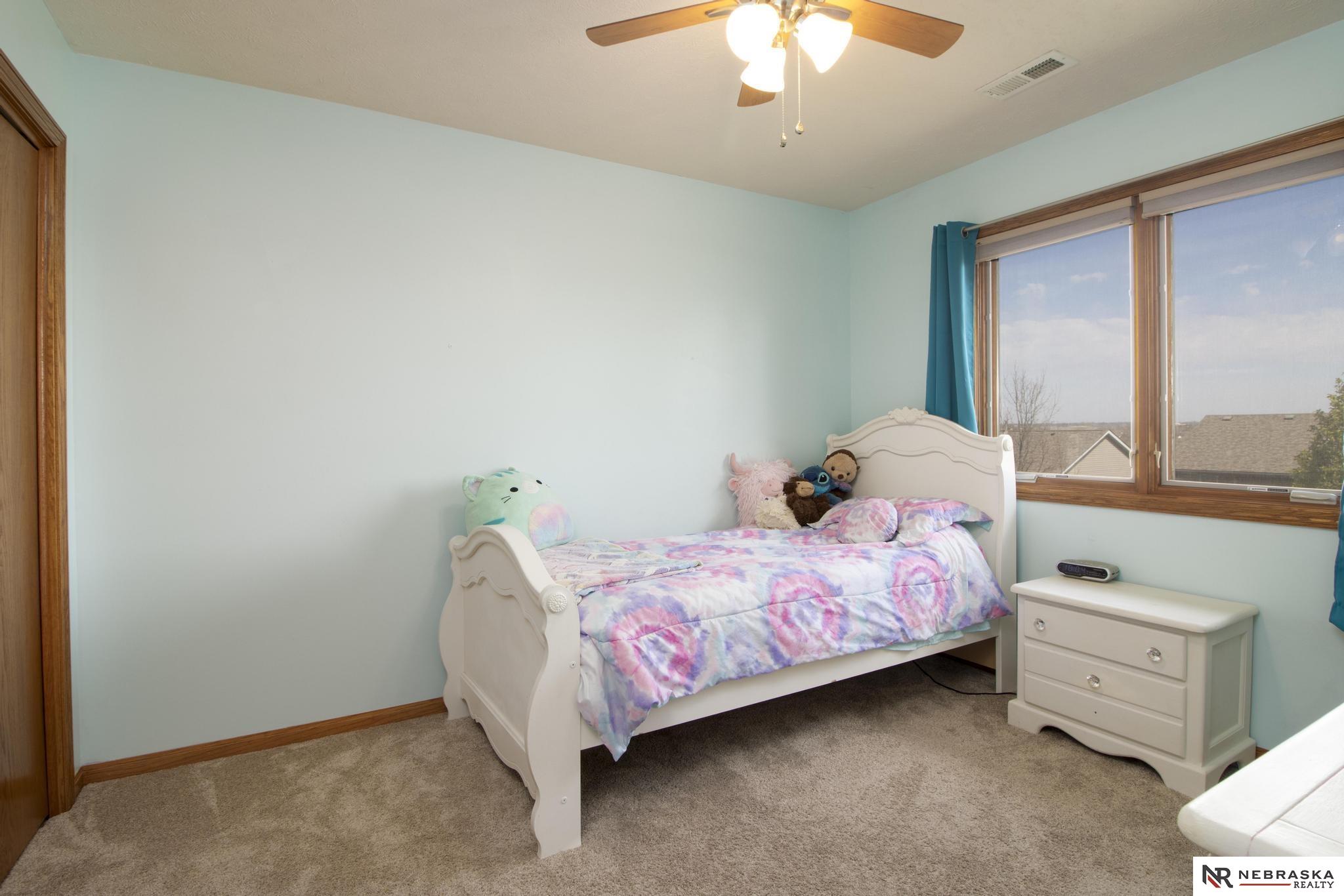 19330 H Street, Omaha, NE, 68135