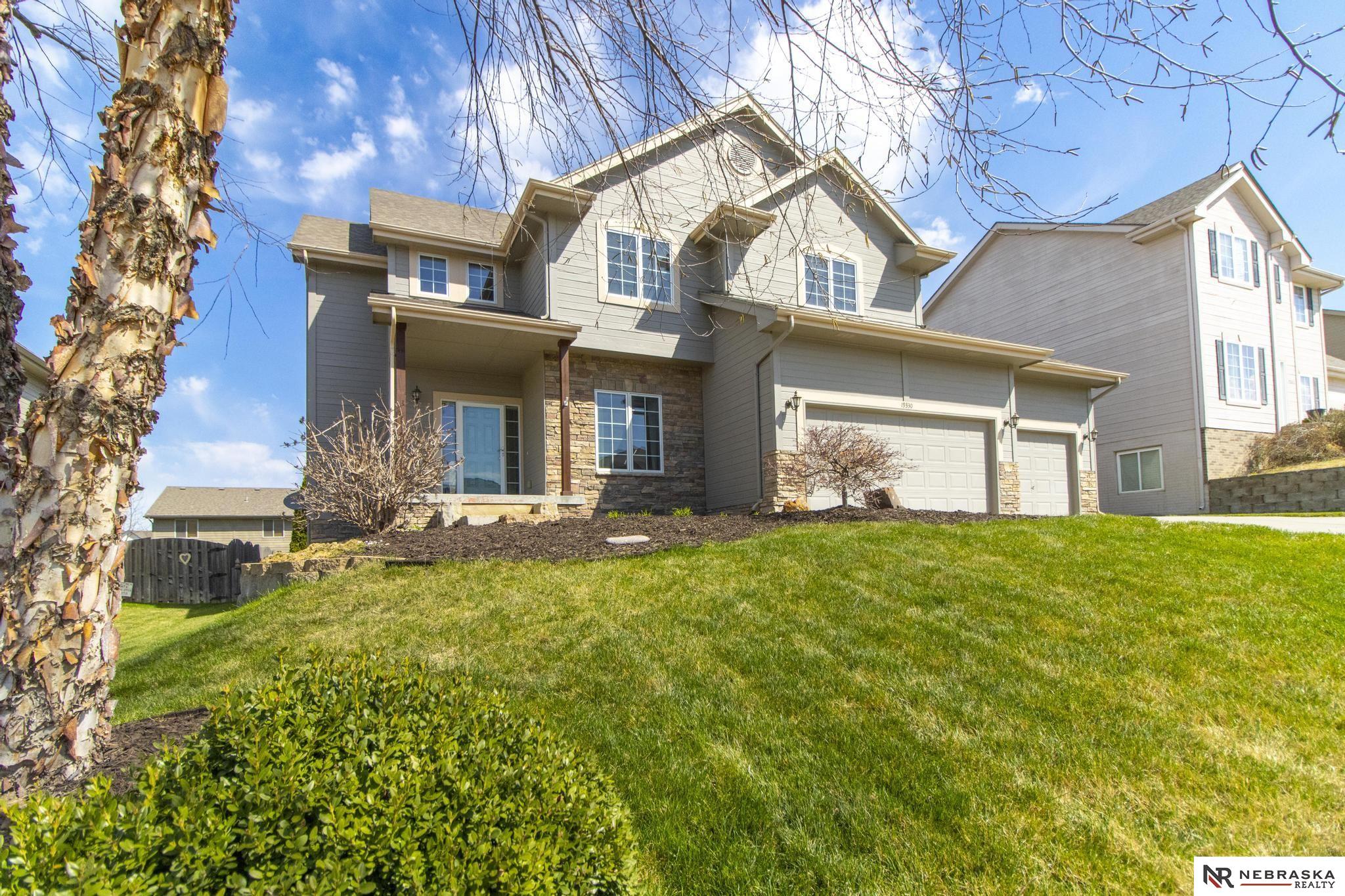 19330 H Street, Omaha, NE, 68135