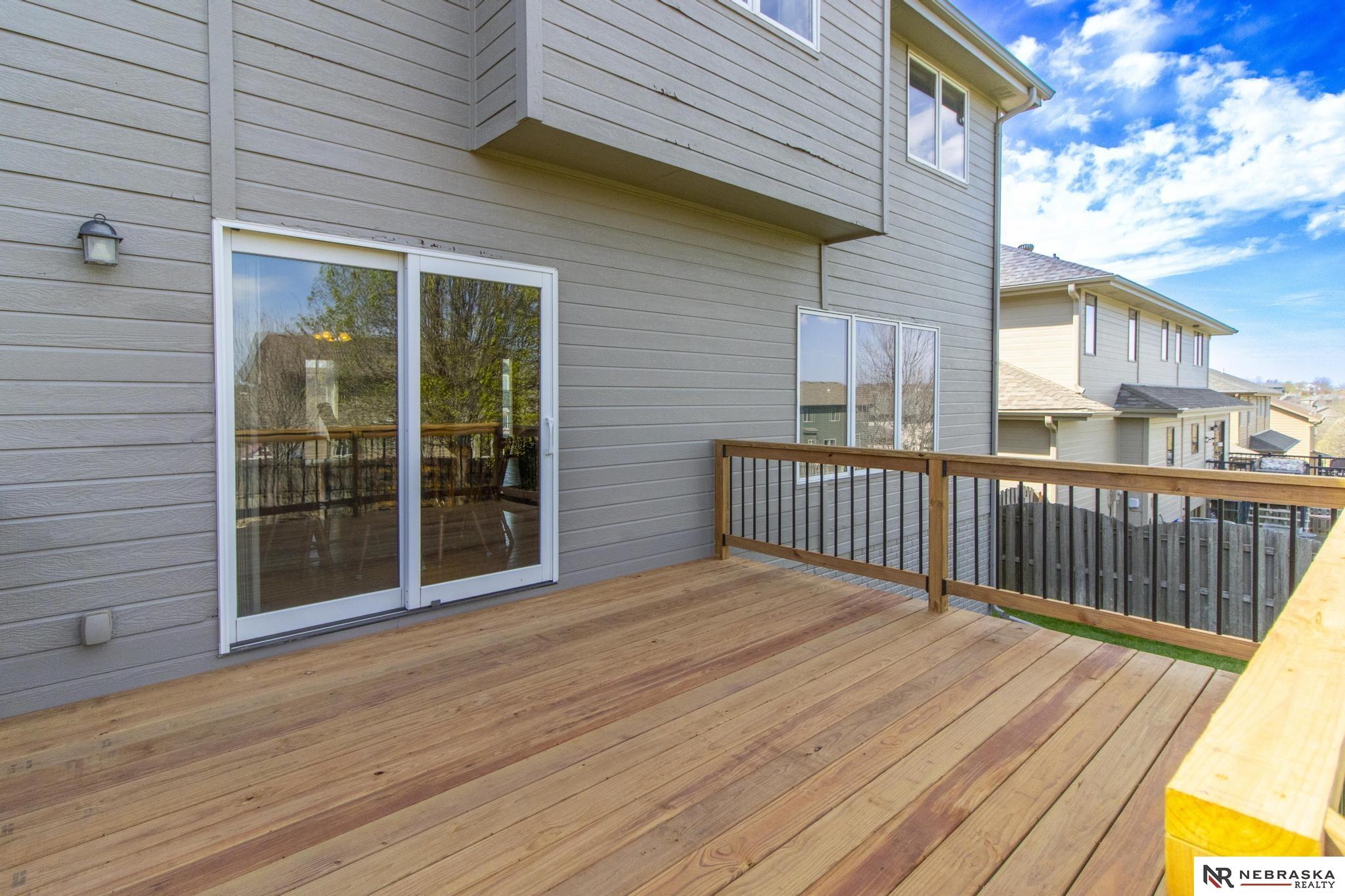 19330 H Street, Omaha, NE, 68135