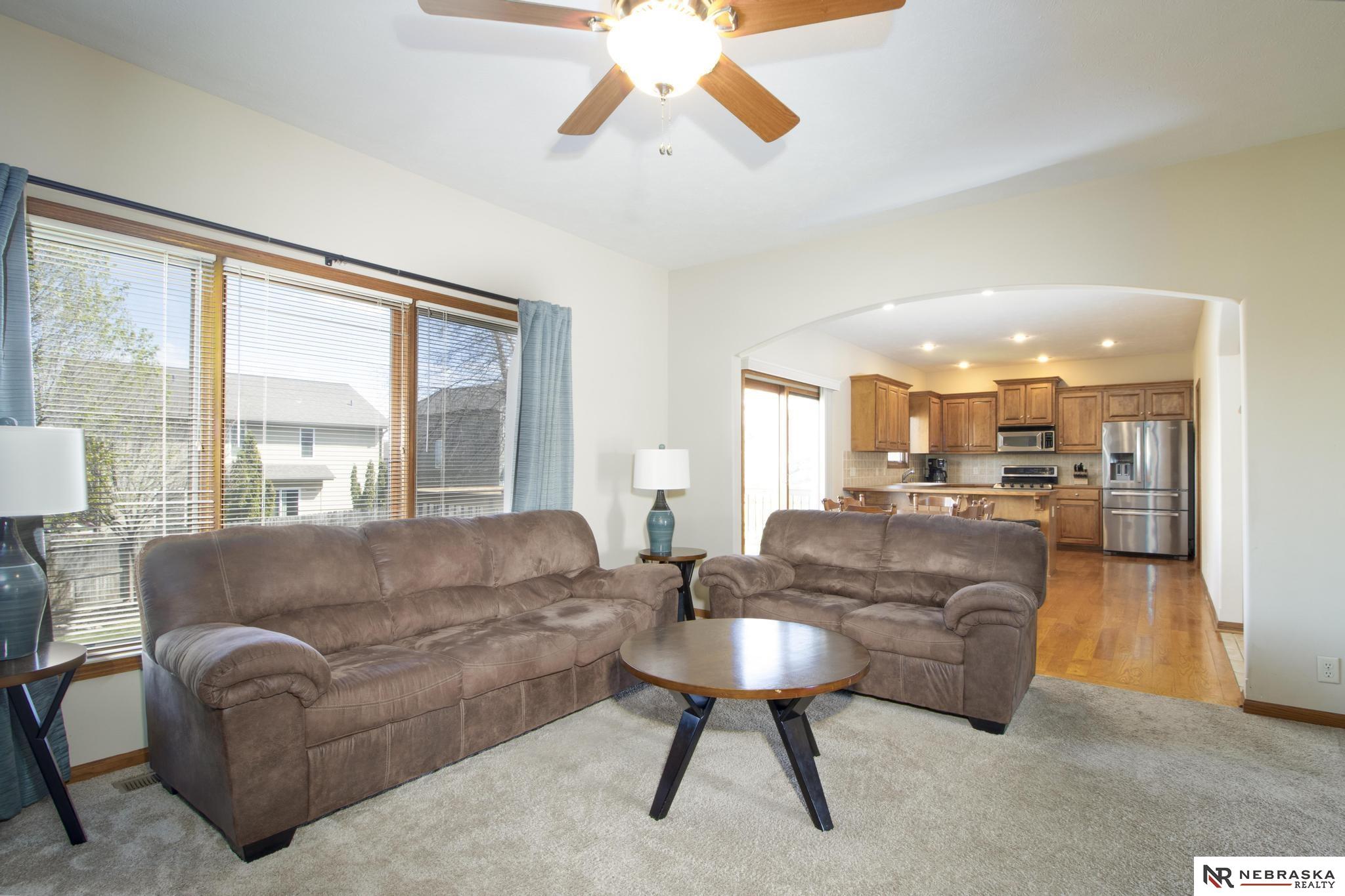 19330 H Street, Omaha, NE, 68135