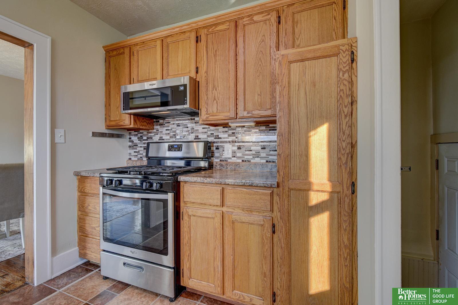 2747 Iowa Street, Omaha, NE, 68112