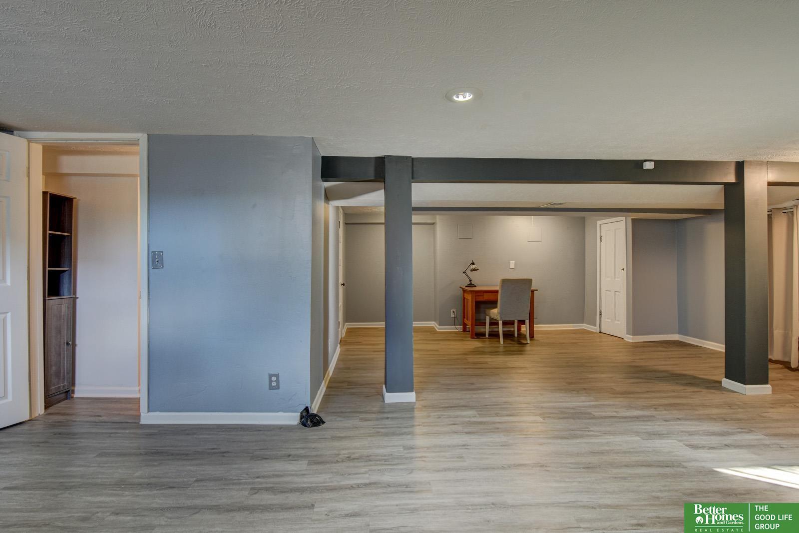 2747 Iowa Street, Omaha, NE, 68112