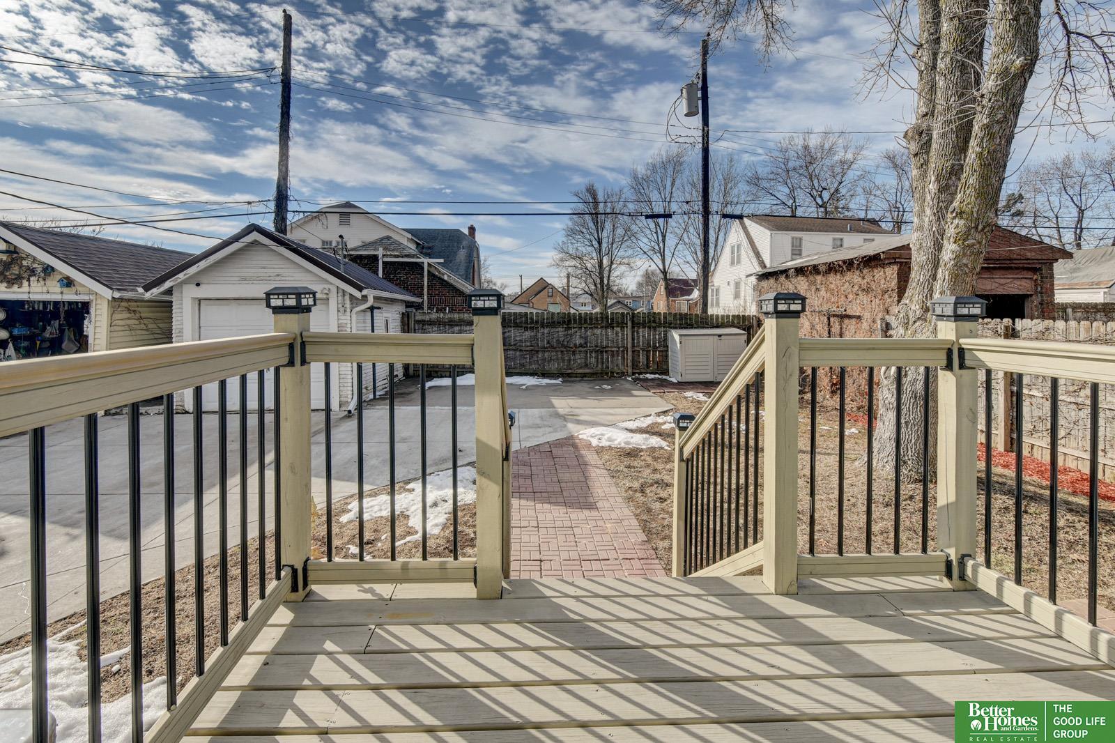 2747 Iowa Street, Omaha, NE, 68112