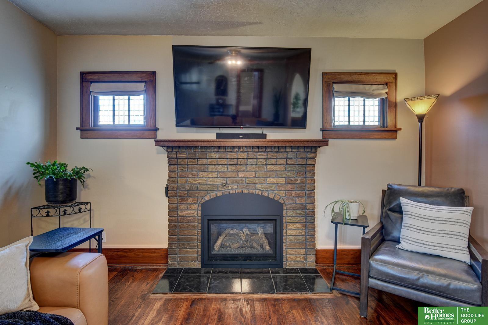 2747 Iowa Street, Omaha, NE, 68112