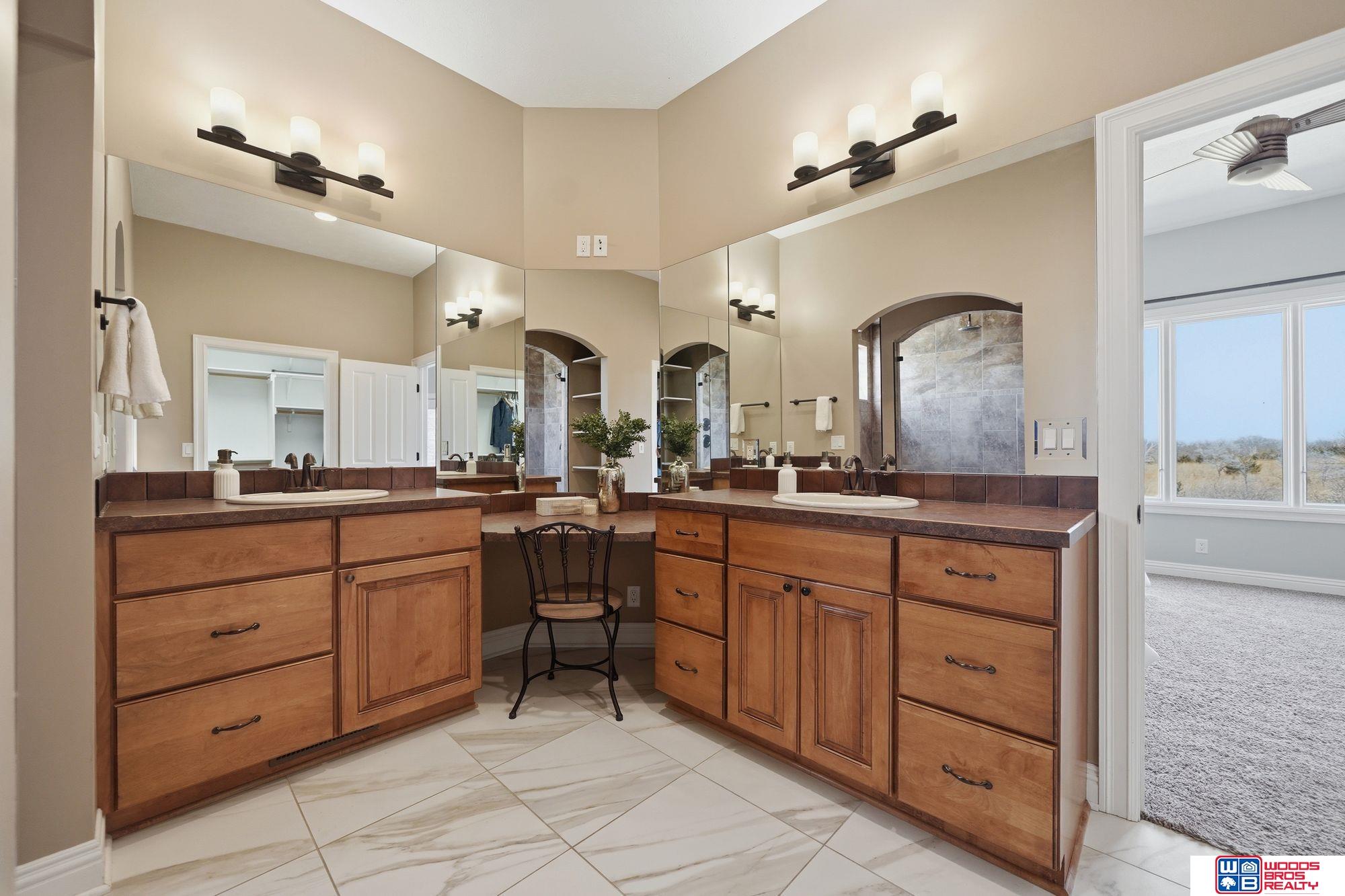 1530 Deer Trail, Roca, NE, 68430