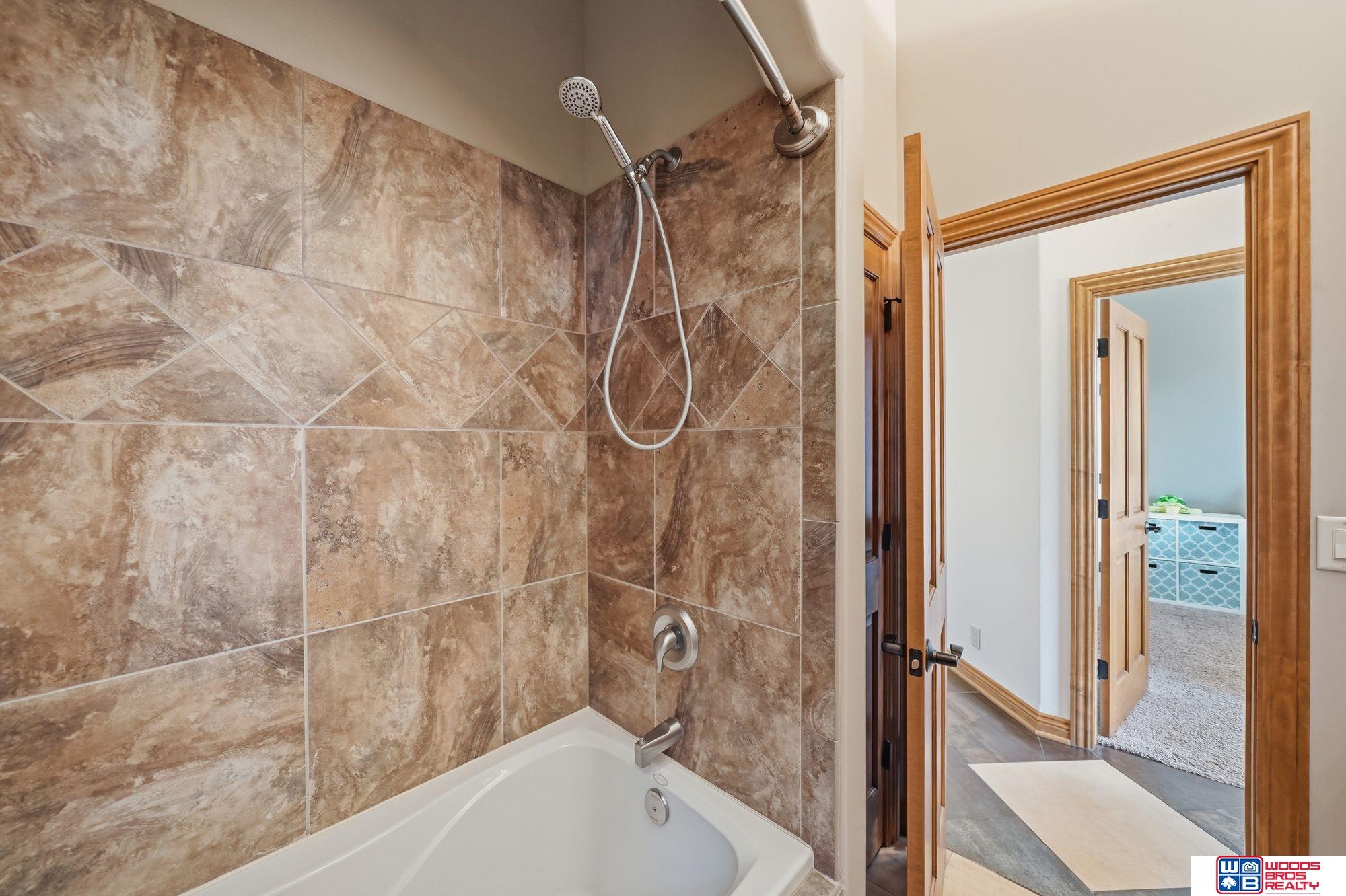 1530 Deer Trail, Roca, NE, 68430