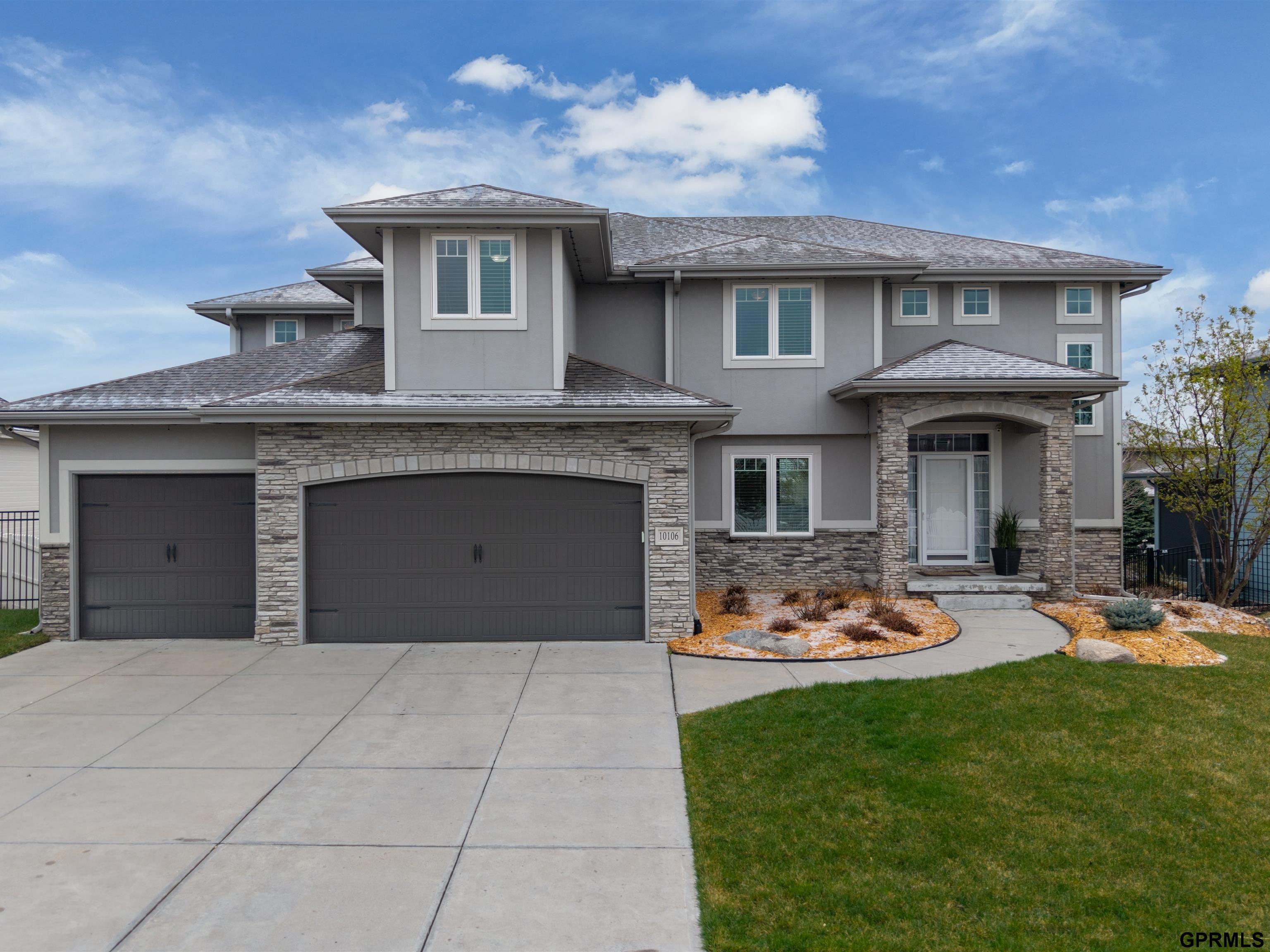 10106 123rd Avenue, Papillion, NE, 68046