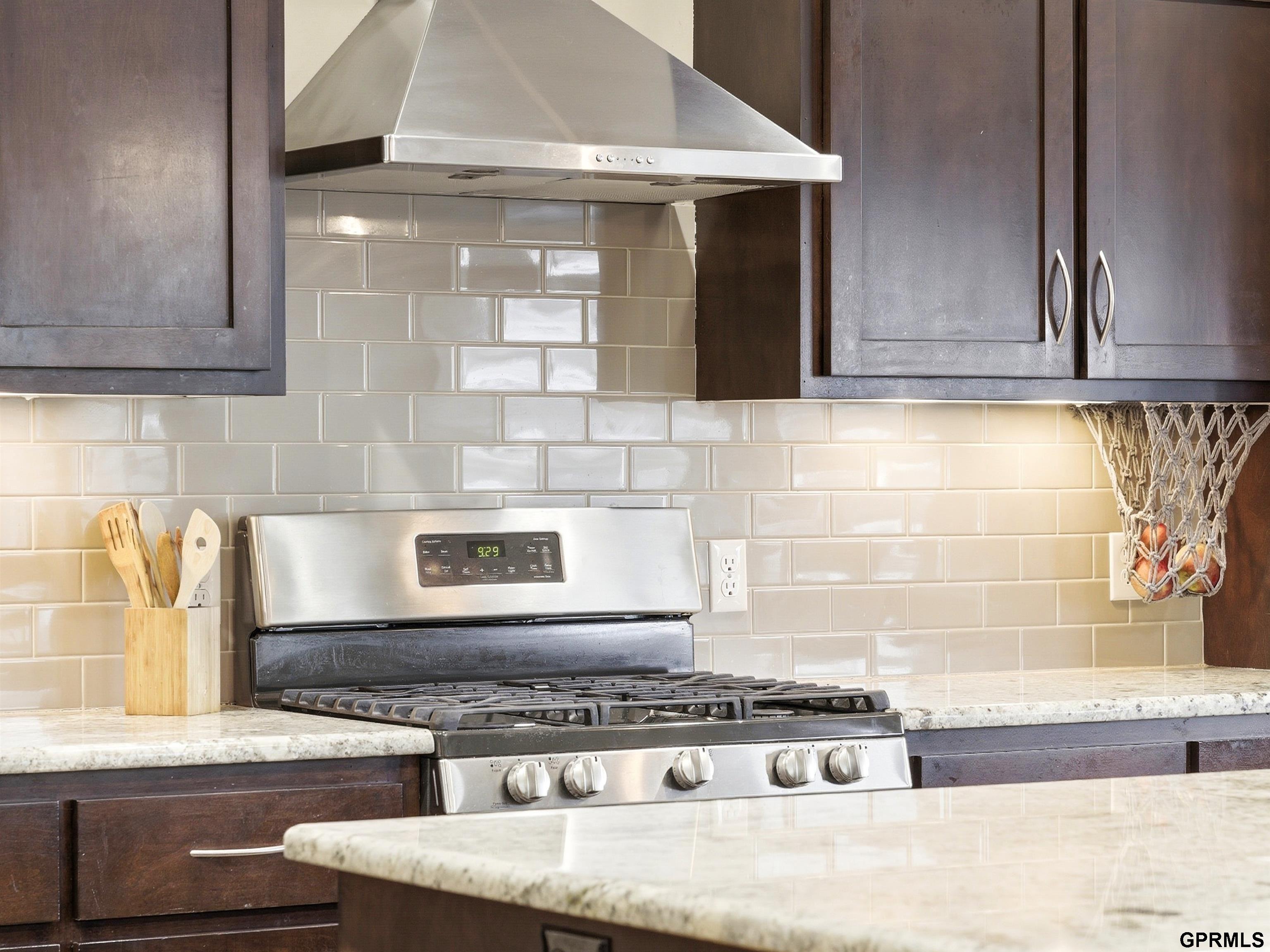 10106 123rd Avenue, Papillion, NE, 68046