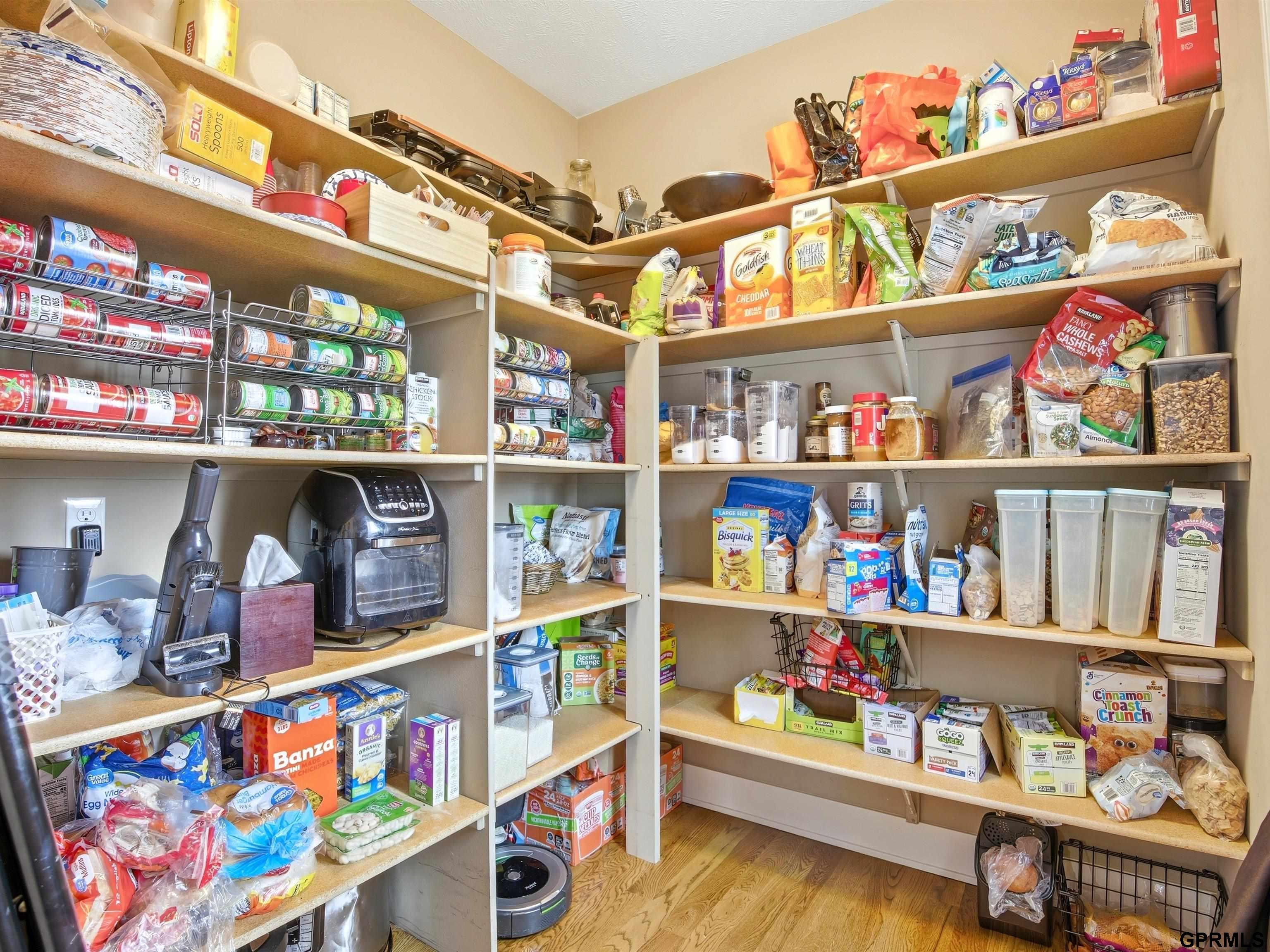 10106 123rd Avenue, Papillion, NE, 68046