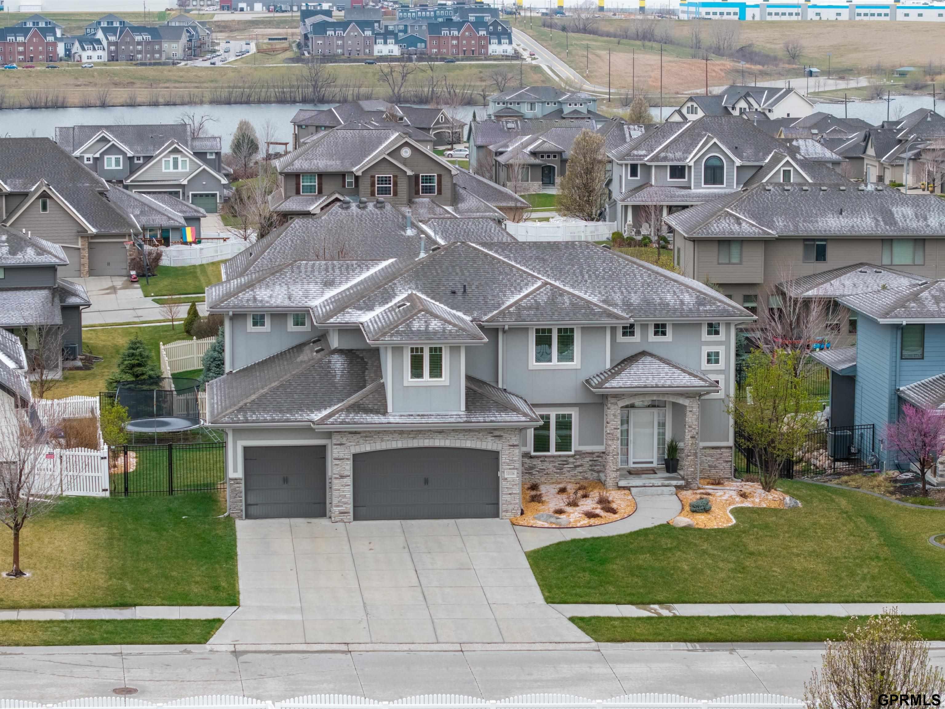 10106 123rd Avenue, Papillion, NE, 68046