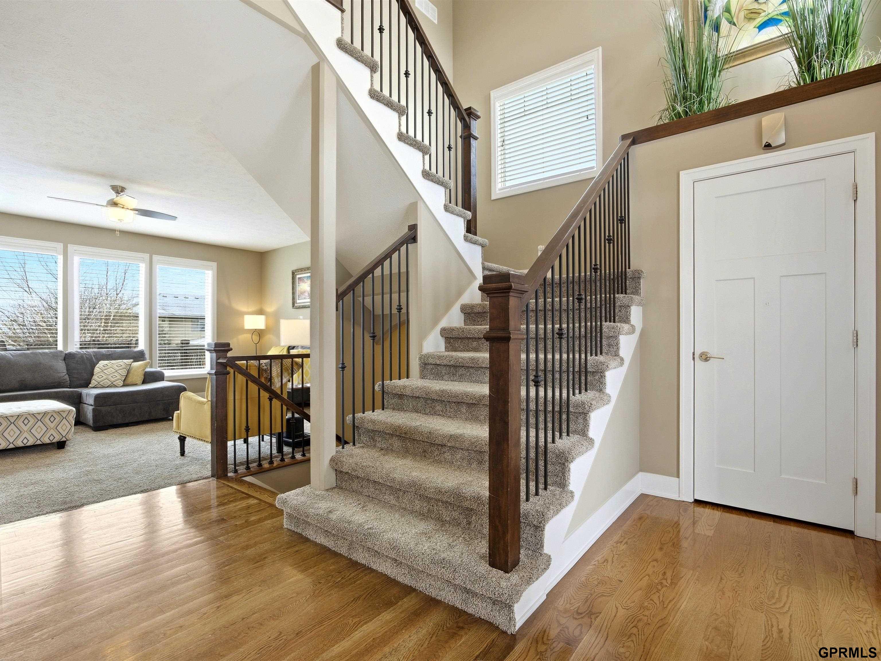 10106 123rd Avenue, Papillion, NE, 68046