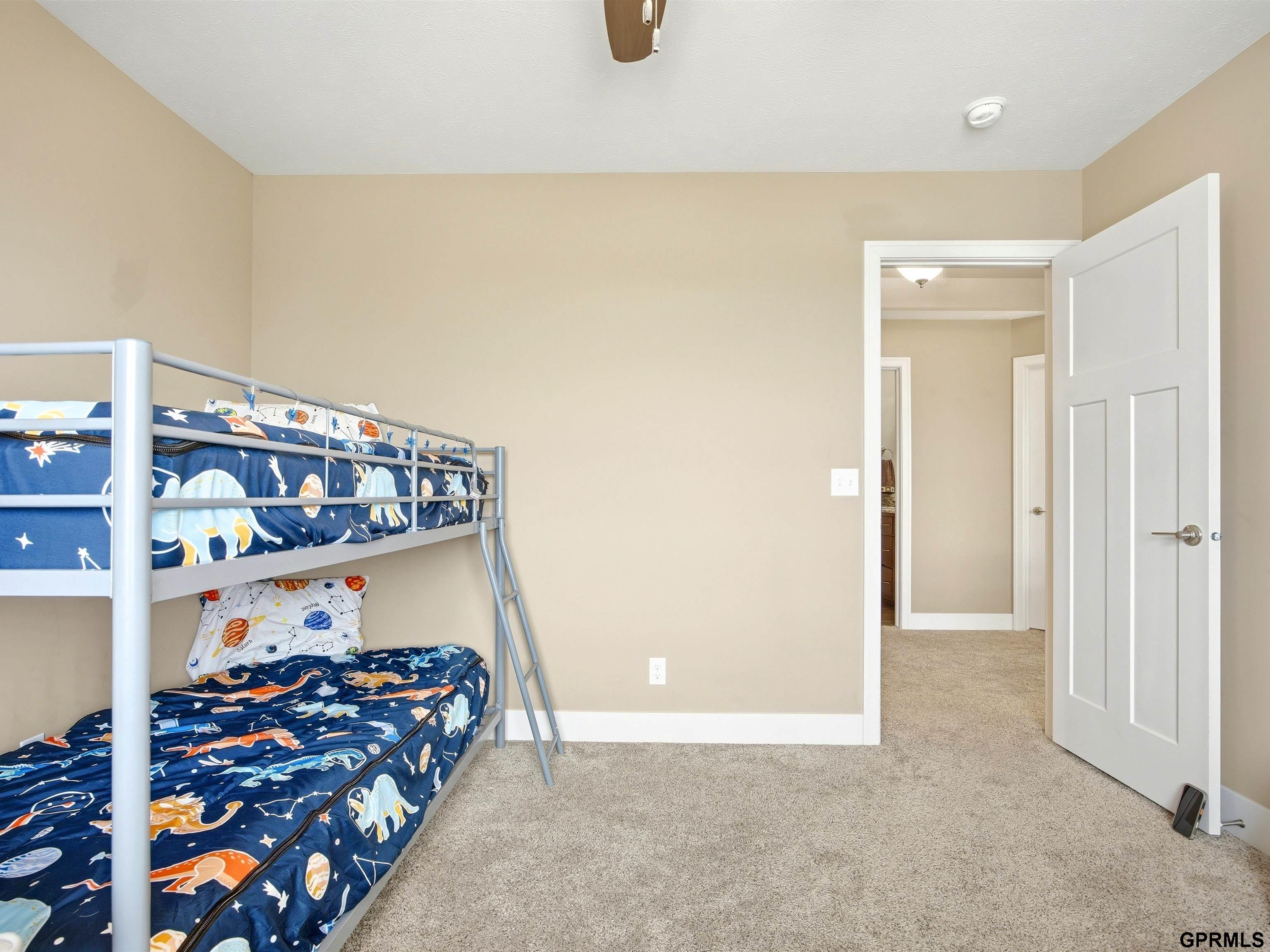 10106 123rd Avenue, Papillion, NE, 68046