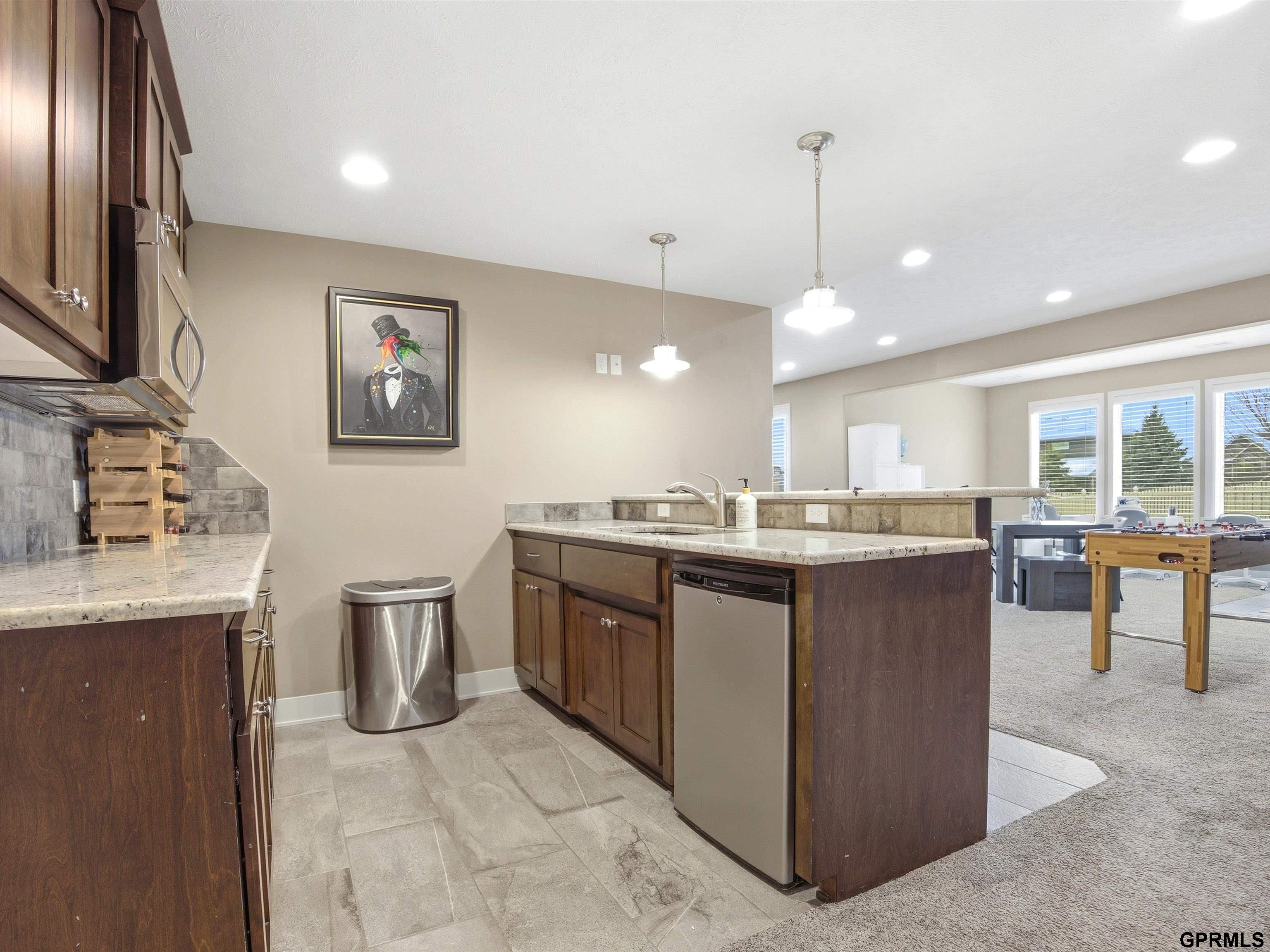 10106 123rd Avenue, Papillion, NE, 68046