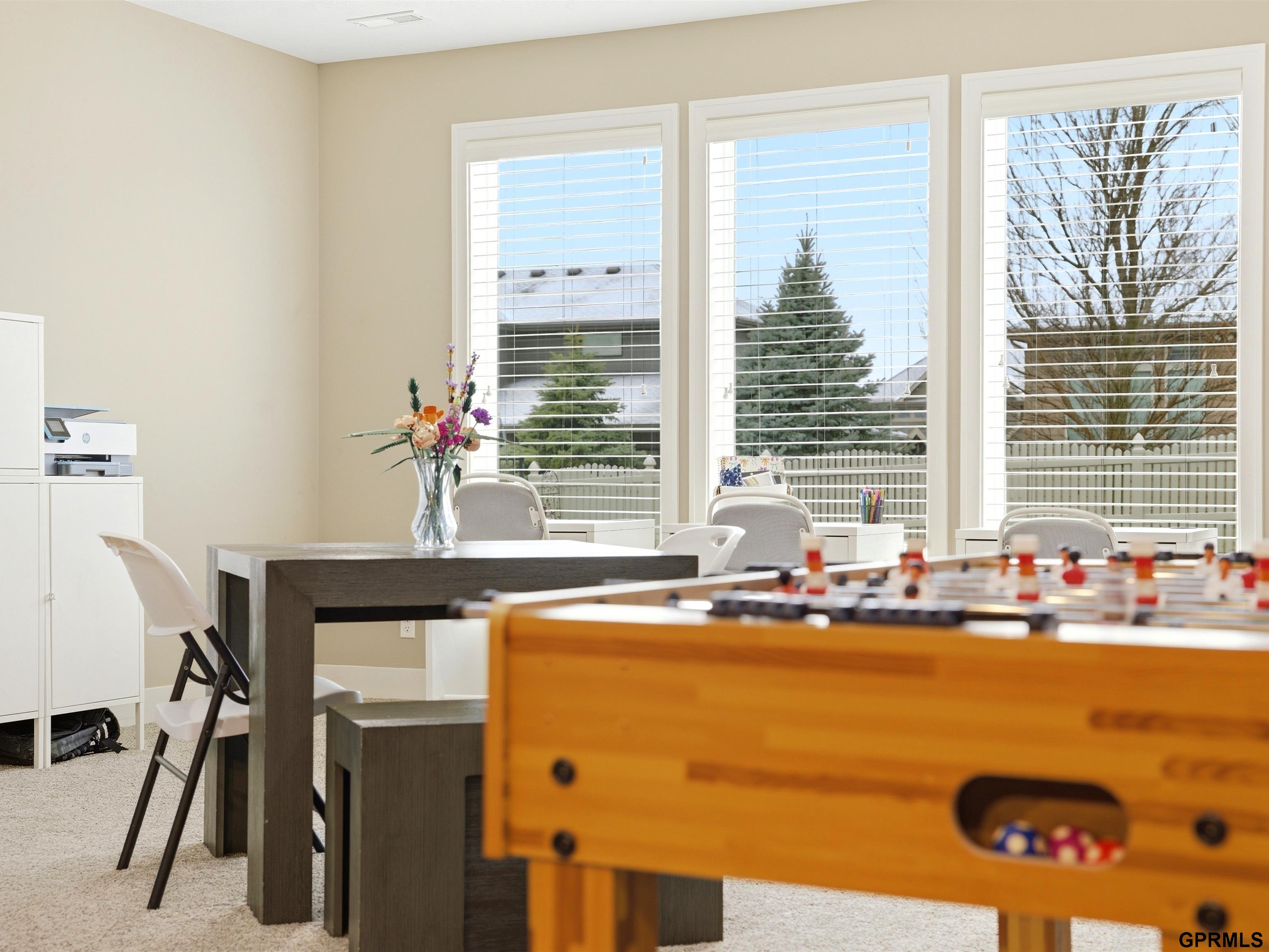 10106 123rd Avenue, Papillion, NE, 68046