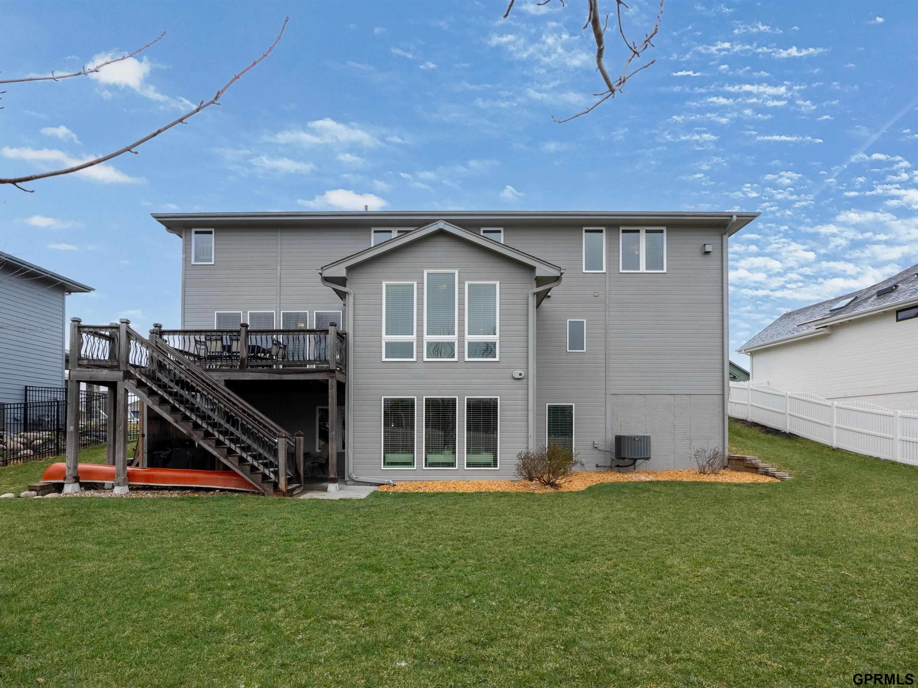 10106 123rd Avenue, Papillion, NE, 68046