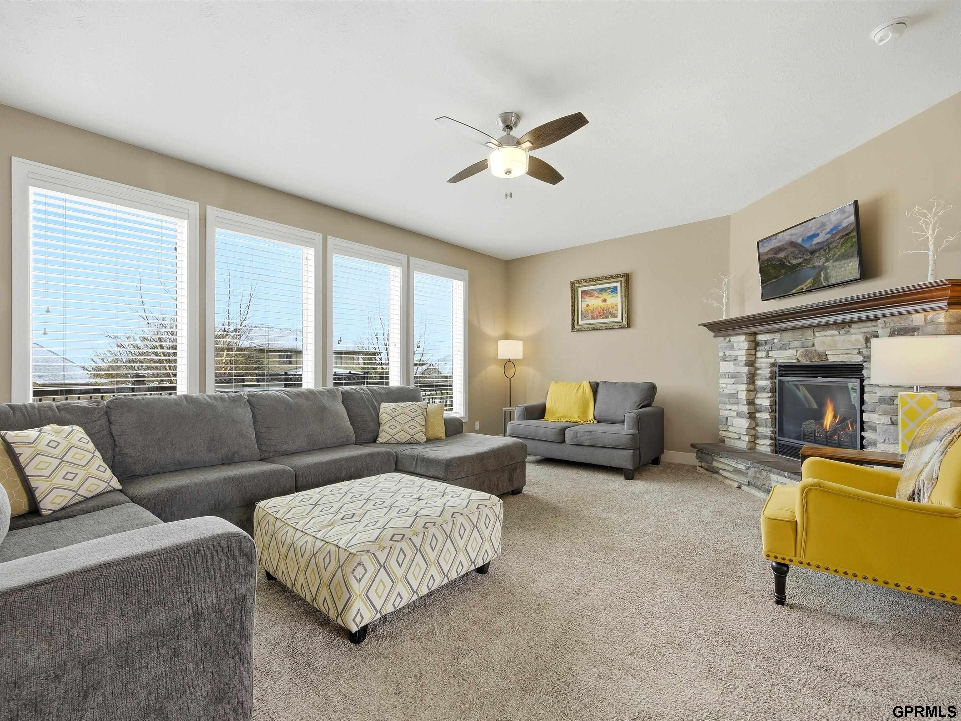 10106 123rd Avenue, Papillion, NE, 68046