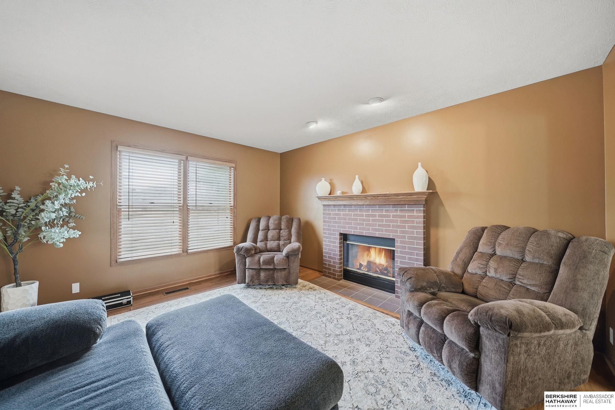 2820 Crown Pointe Circle, Lincoln, NE, 68506