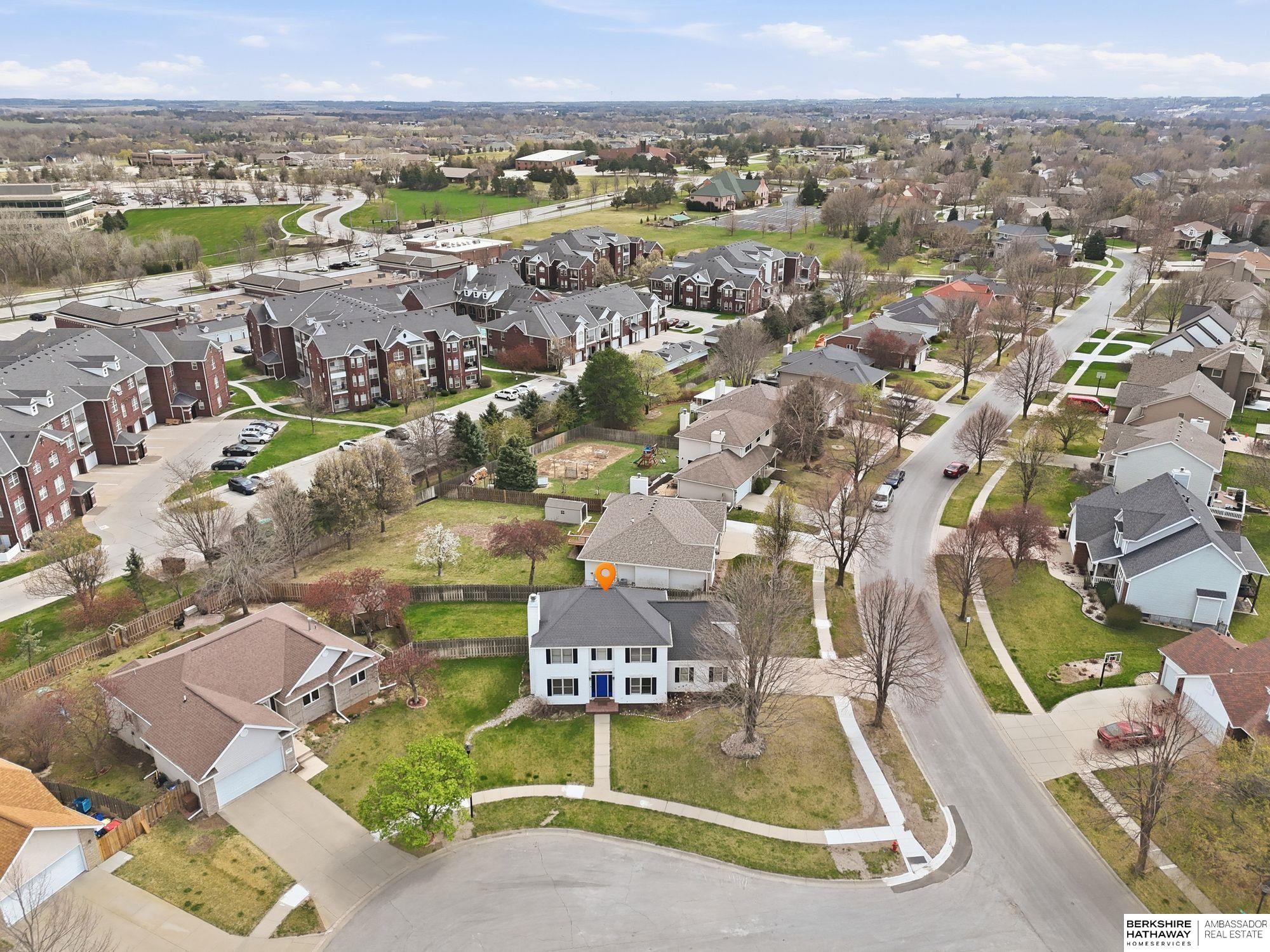 2820 Crown Pointe Circle, Lincoln, NE, 68506