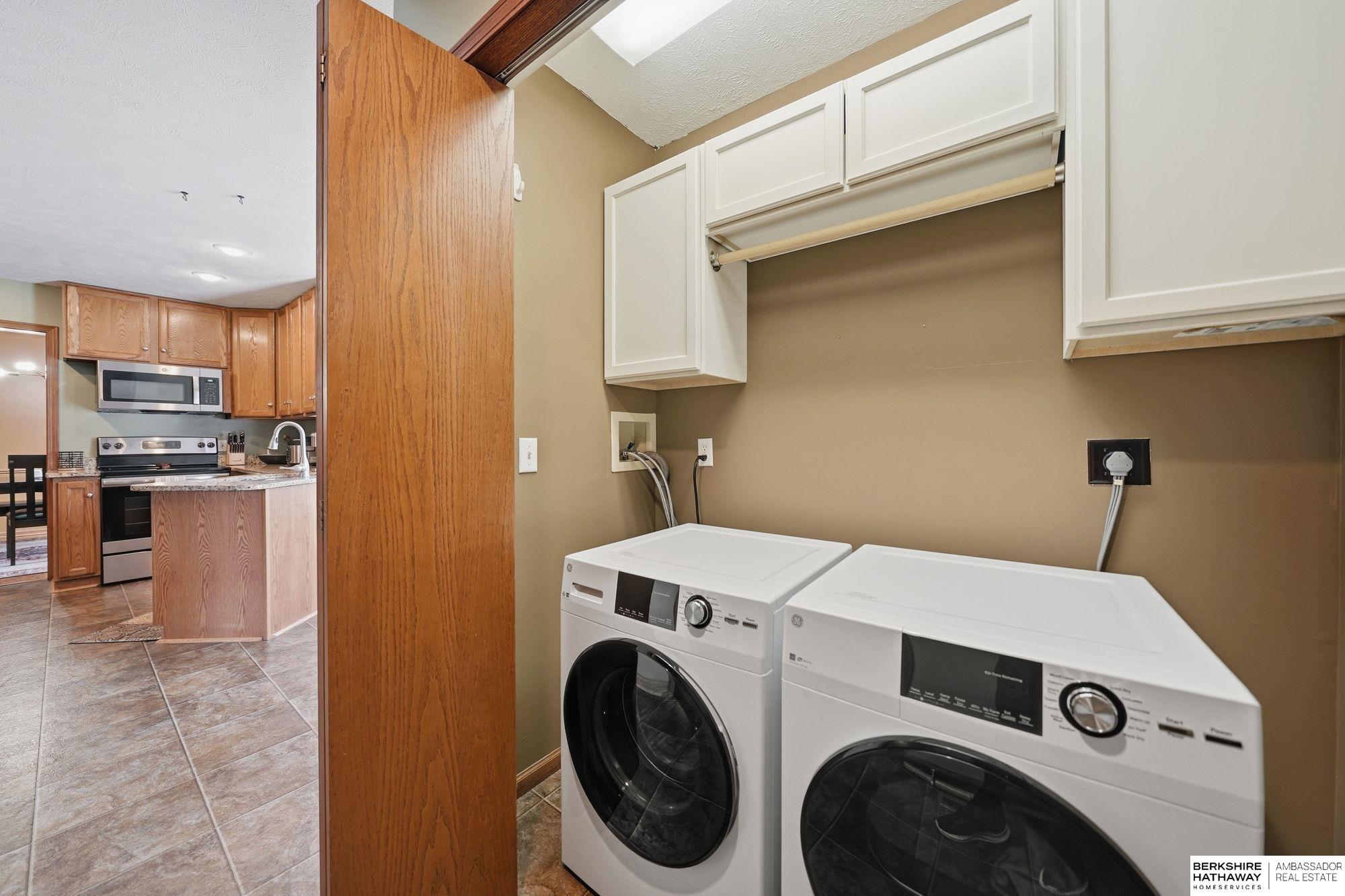 2820 Crown Pointe Circle, Lincoln, NE, 68506