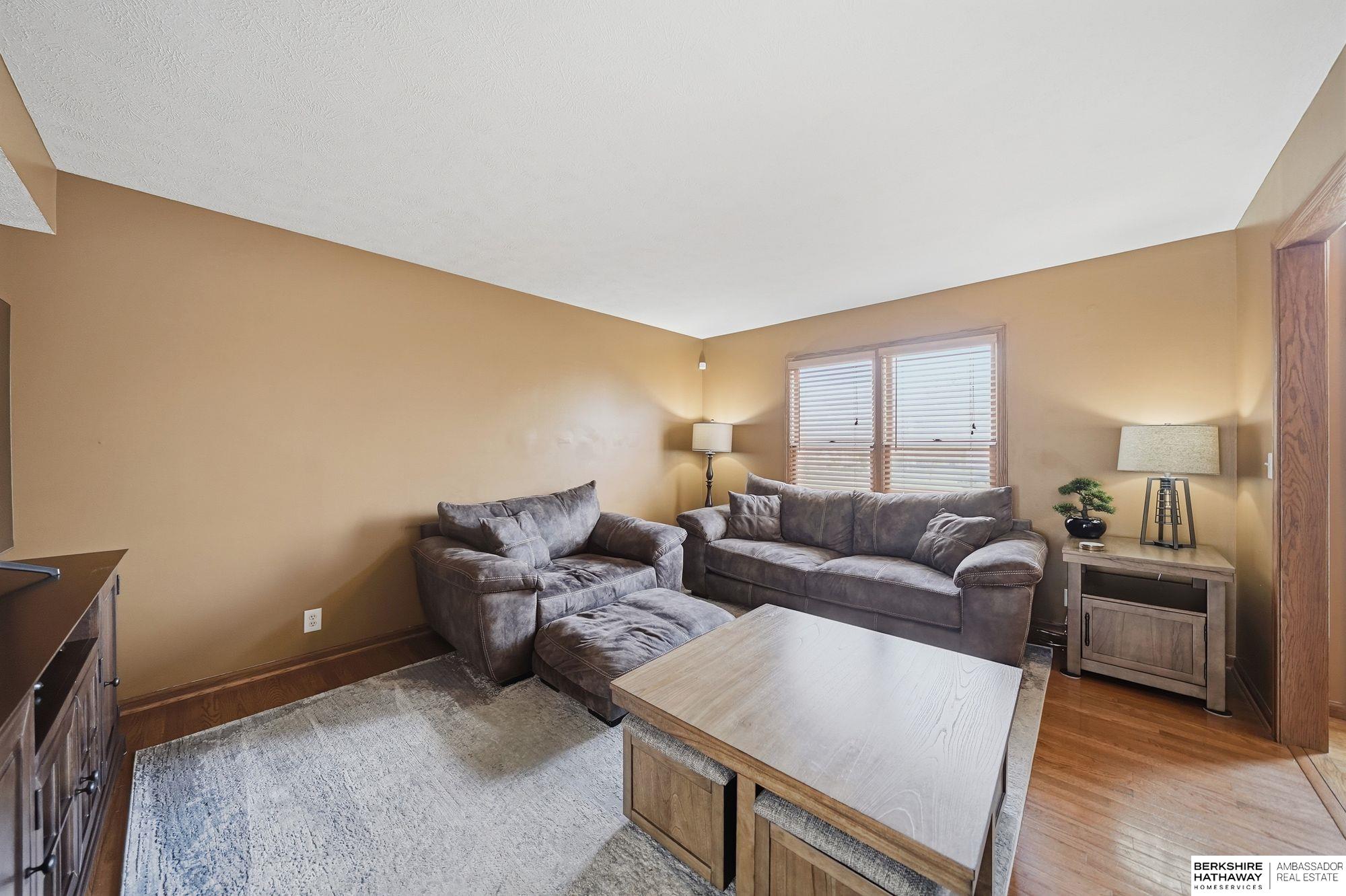 2820 Crown Pointe Circle, Lincoln, NE, 68506