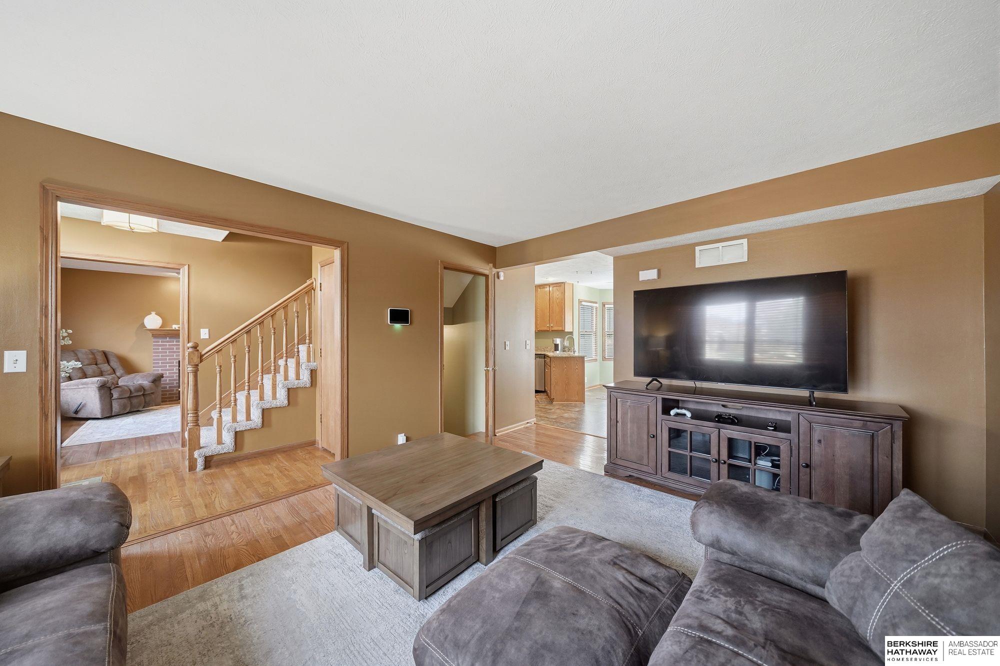 2820 Crown Pointe Circle, Lincoln, NE, 68506