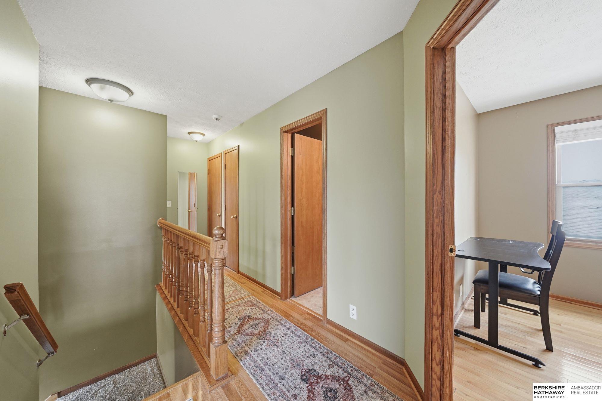 2820 Crown Pointe Circle, Lincoln, NE, 68506