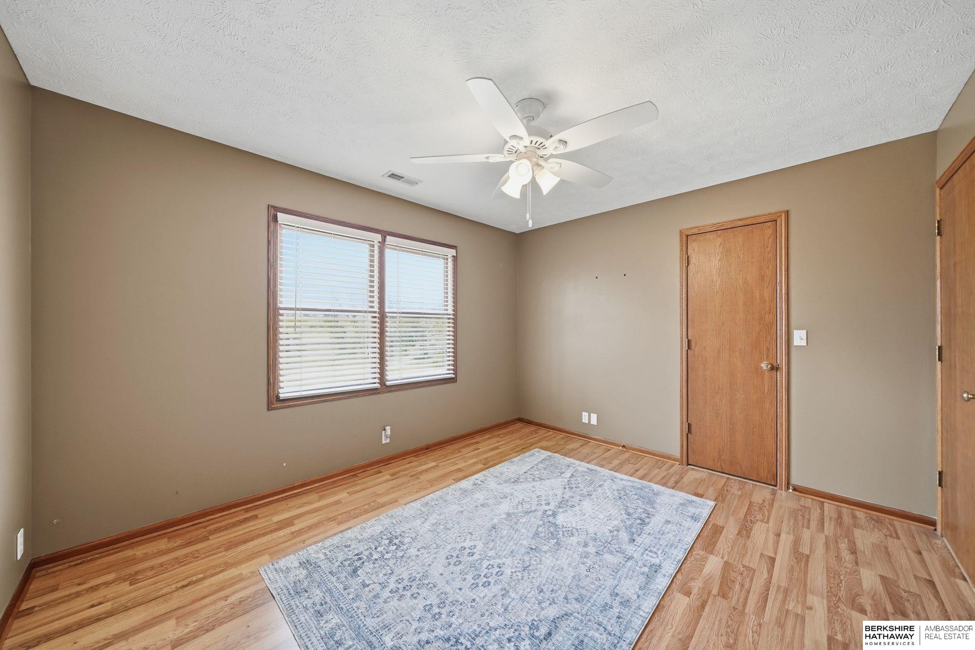 2820 Crown Pointe Circle, Lincoln, NE, 68506