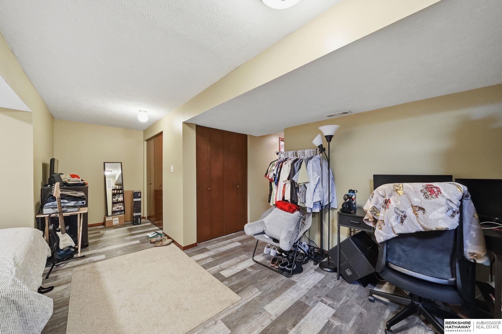 2820 Crown Pointe Circle, Lincoln, NE, 68506