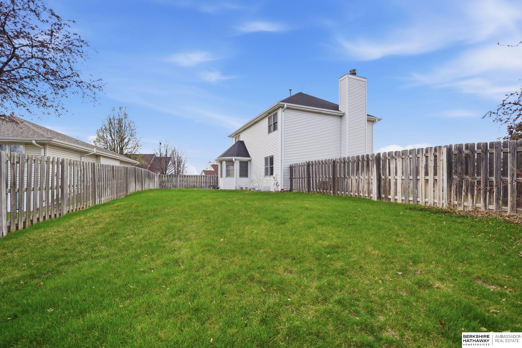 2820 Crown Pointe Circle, Lincoln, NE, 68506