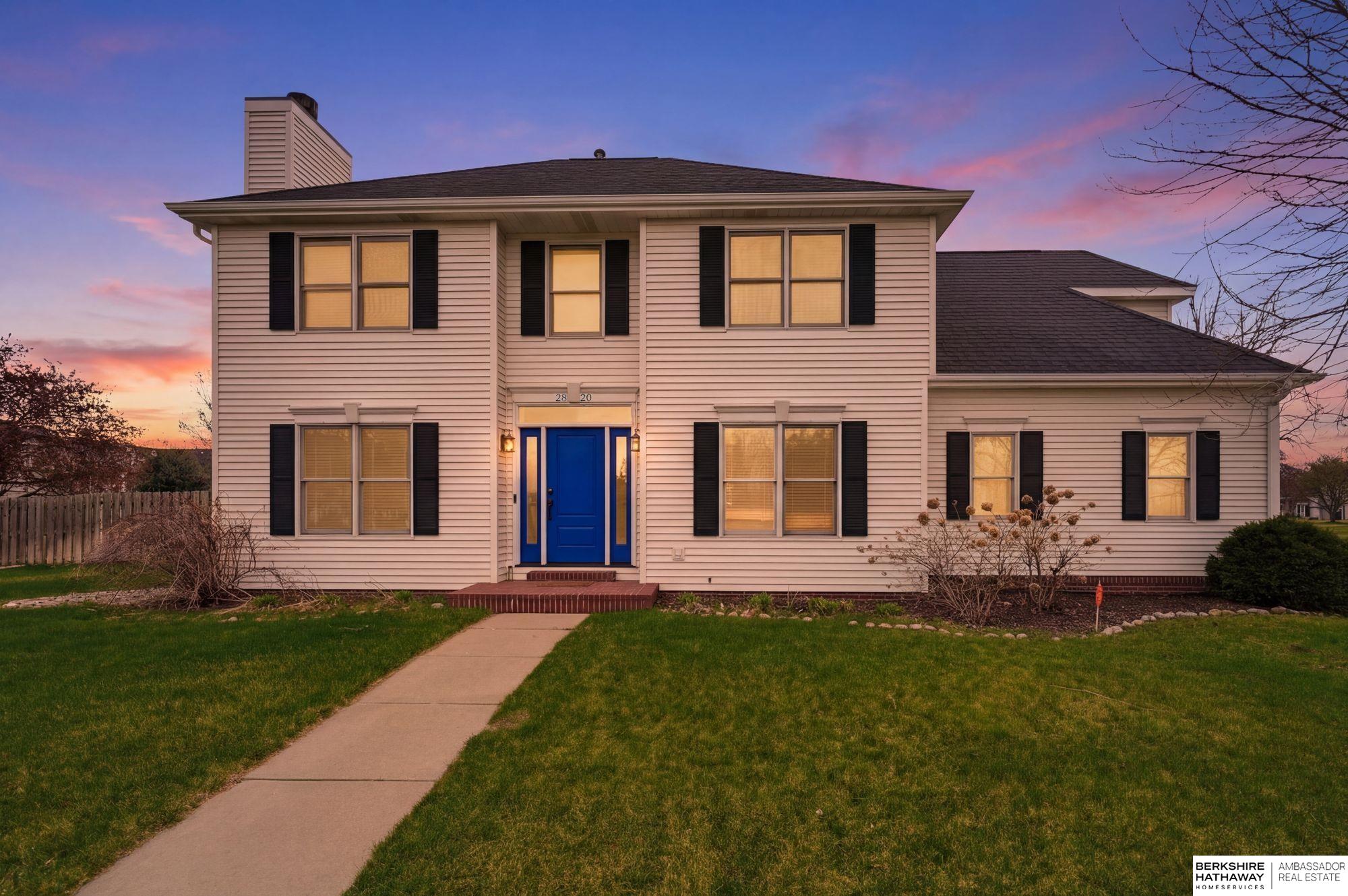 2820 Crown Pointe Circle, Lincoln, NE, 68506