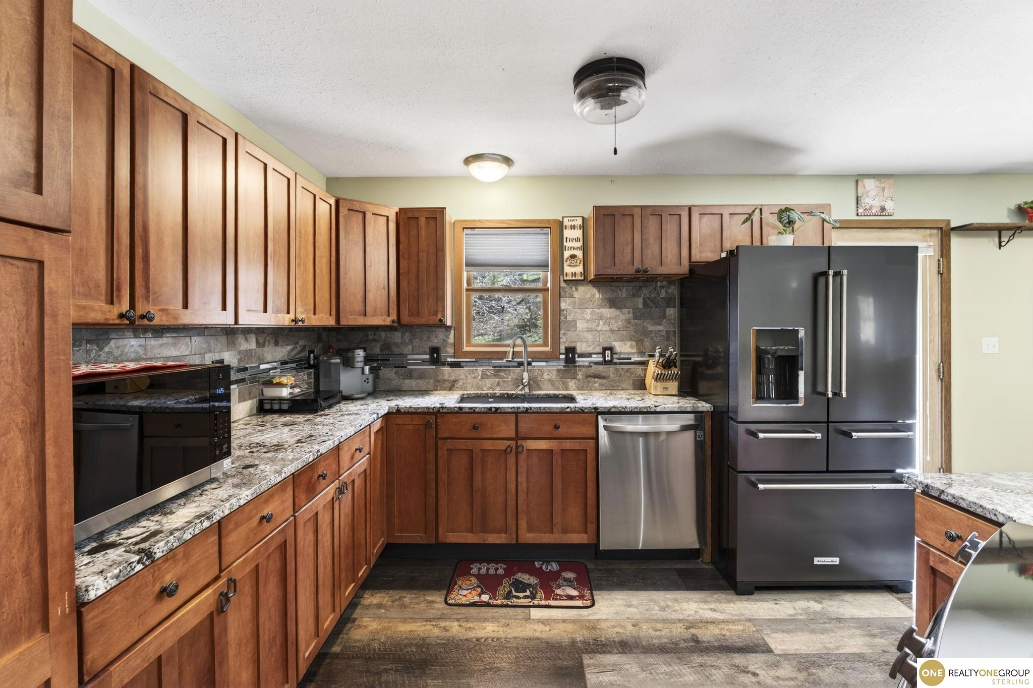 9678 Oak Valley Road, Blair, NE, 68008