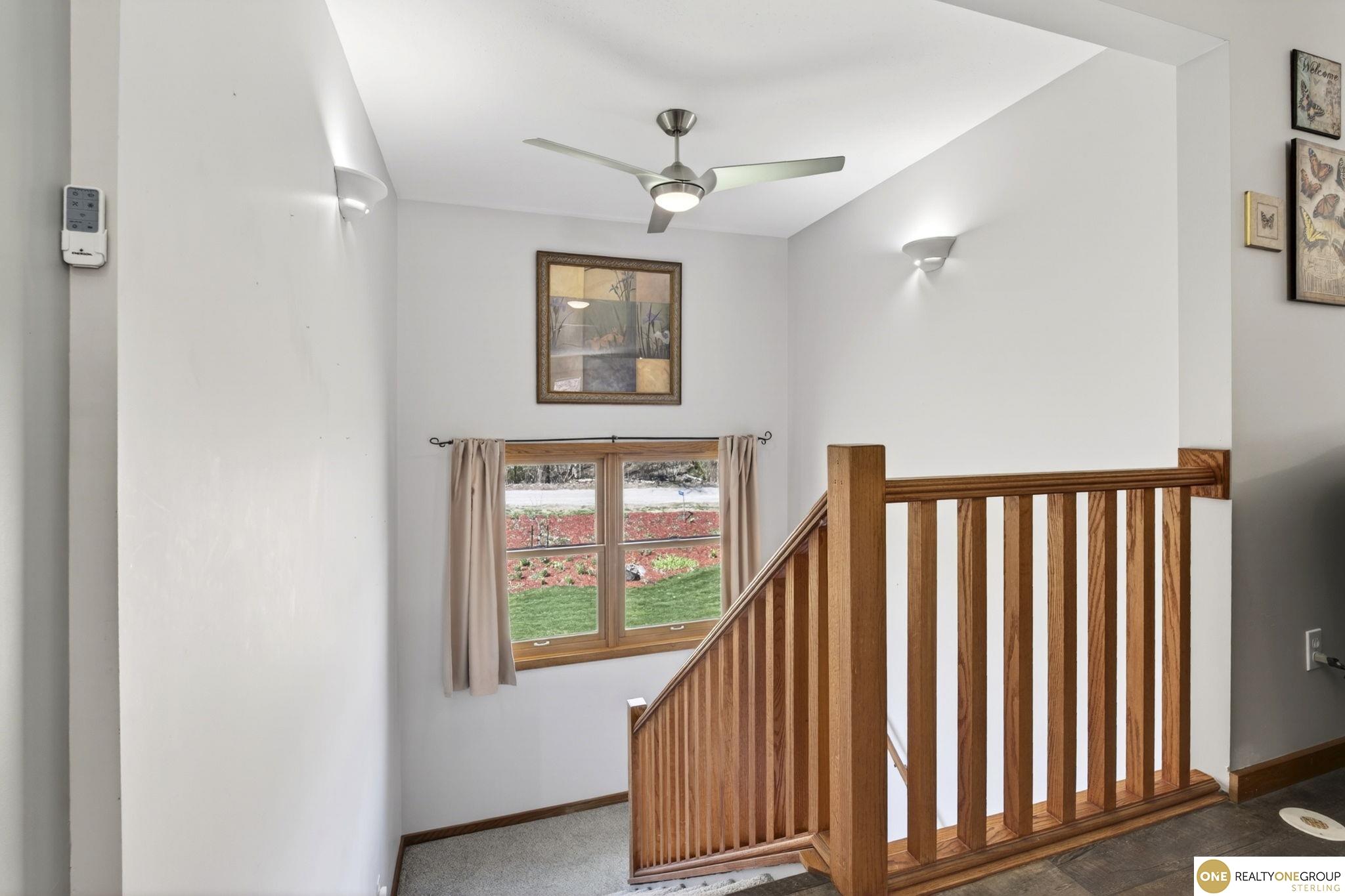 9678 Oak Valley Road, Blair, NE, 68008