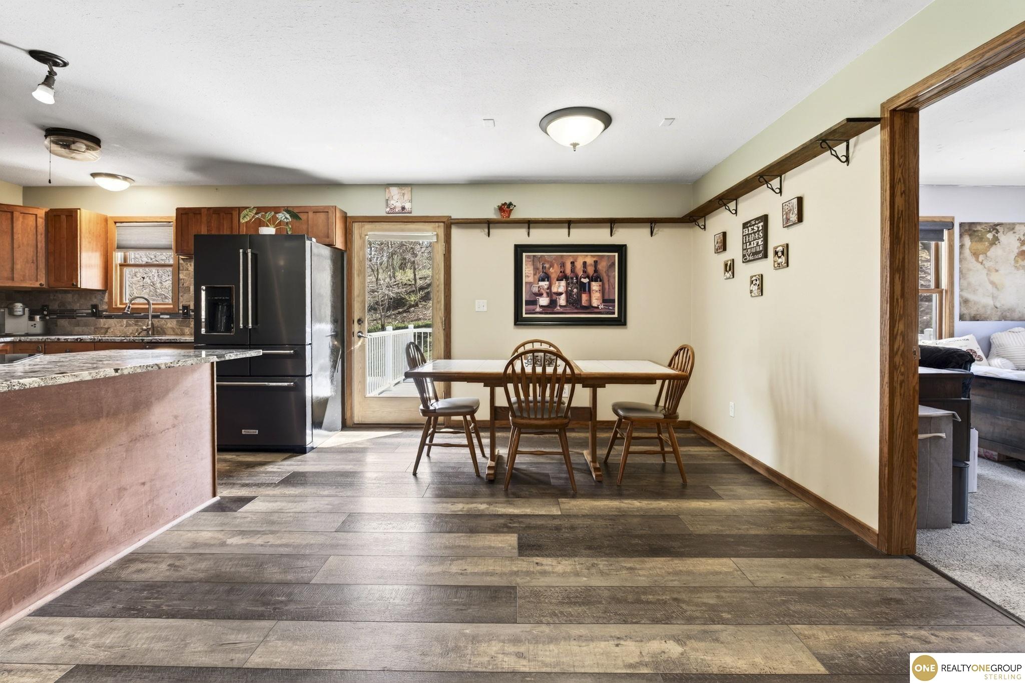 9678 Oak Valley Road, Blair, NE, 68008