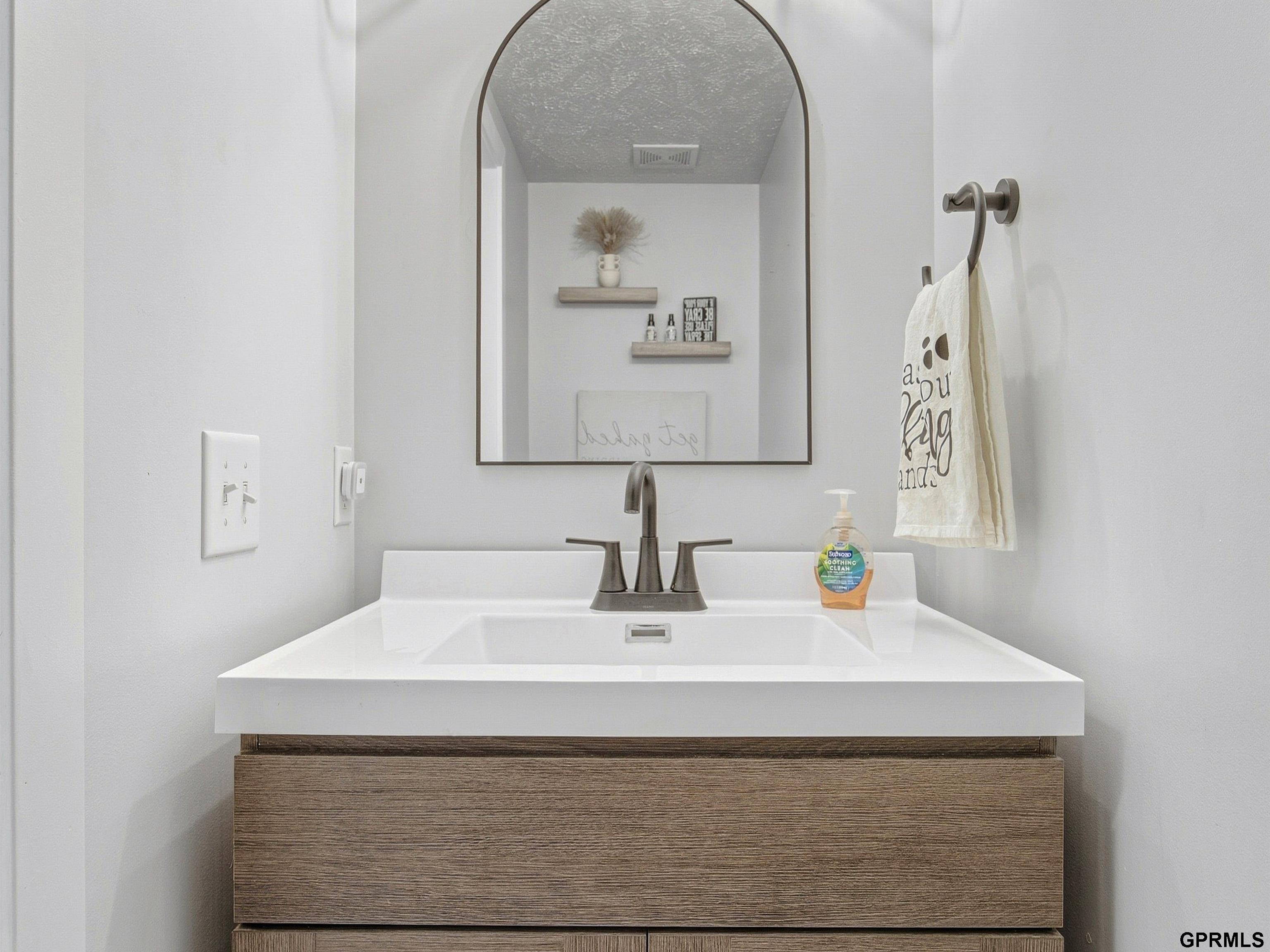 13805 Kelly Drive, Bellevue, NE, 68123