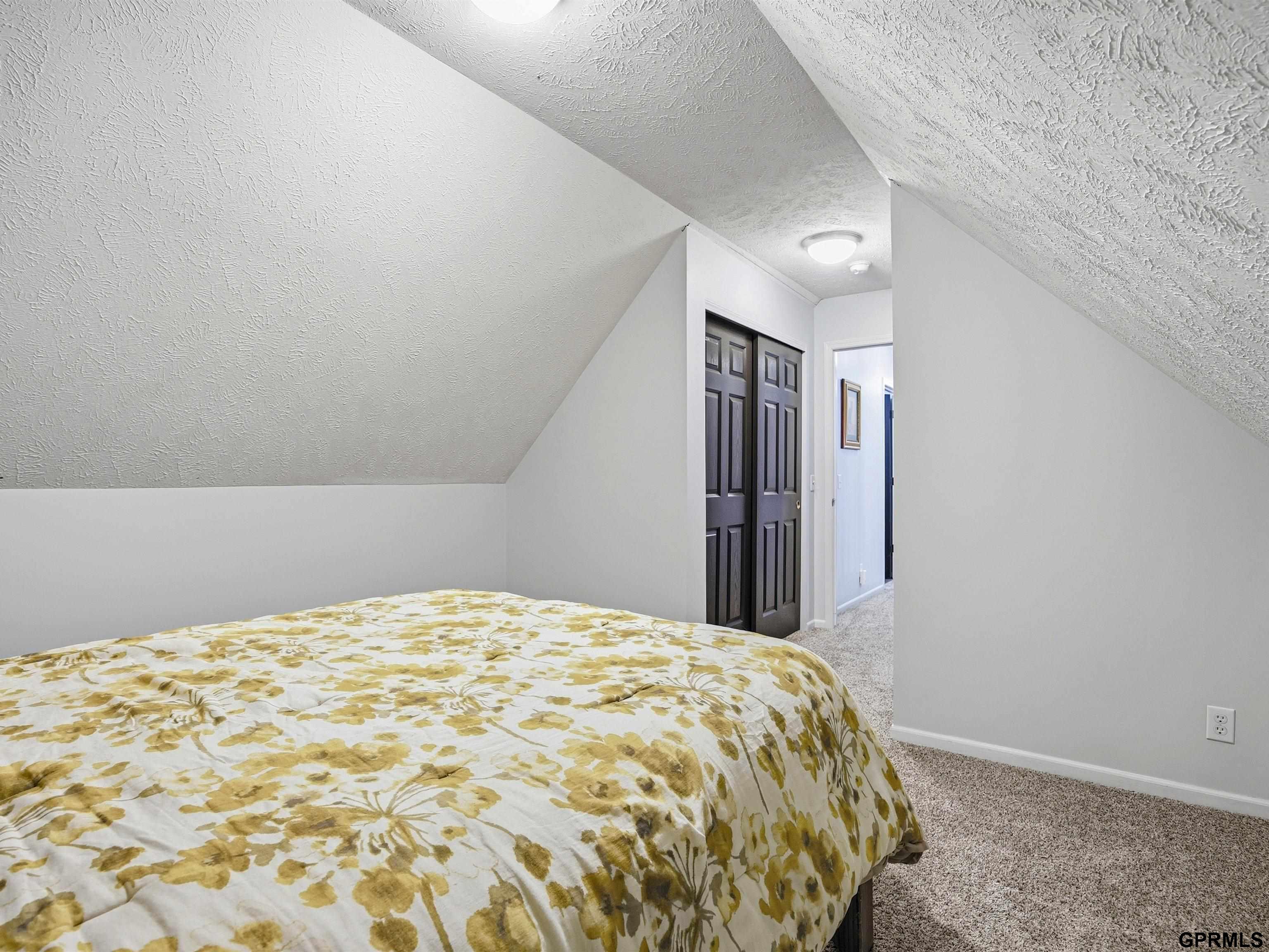 13805 Kelly Drive, Bellevue, NE, 68123