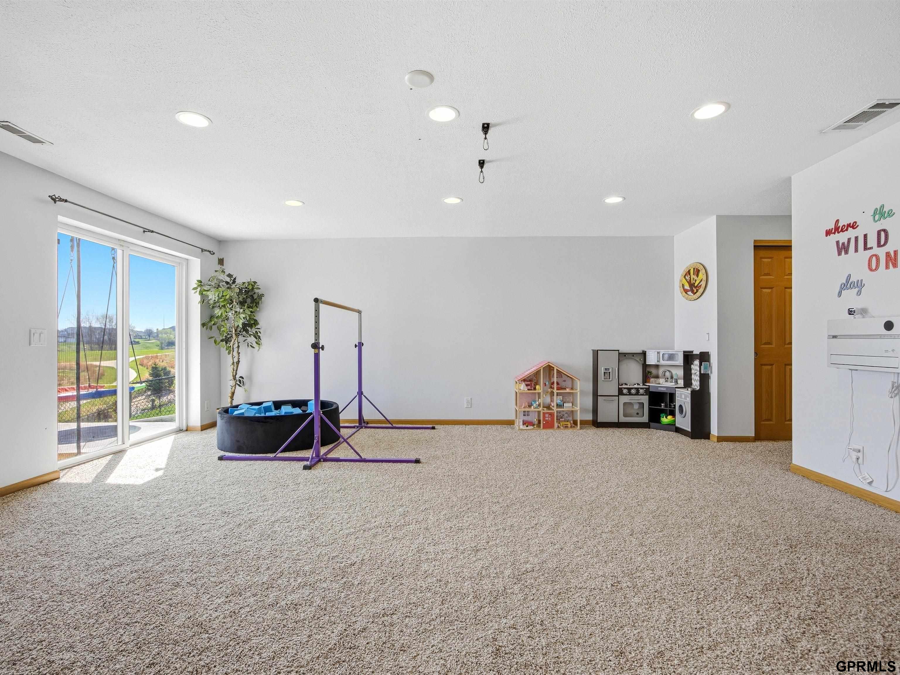 13805 Kelly Drive, Bellevue, NE, 68123