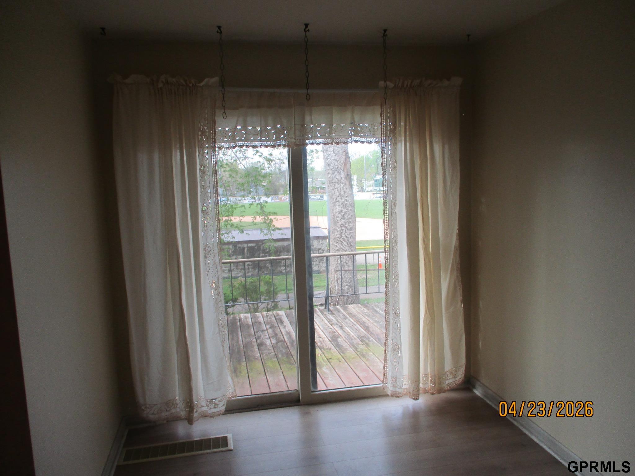 1352 Prospect Avenue, Blair, NE, 68008