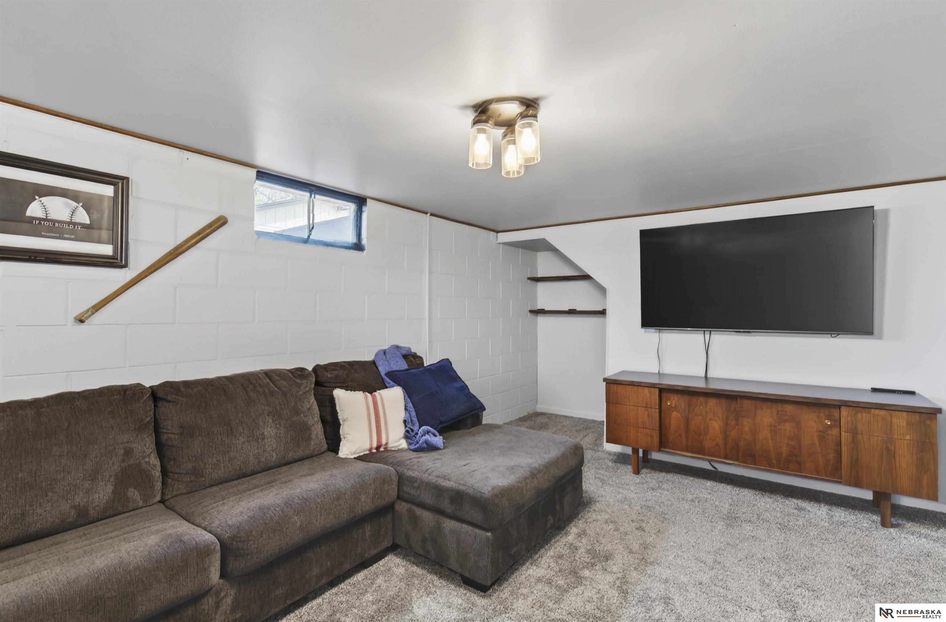 618 15TH Street, Blair, NE, 68008