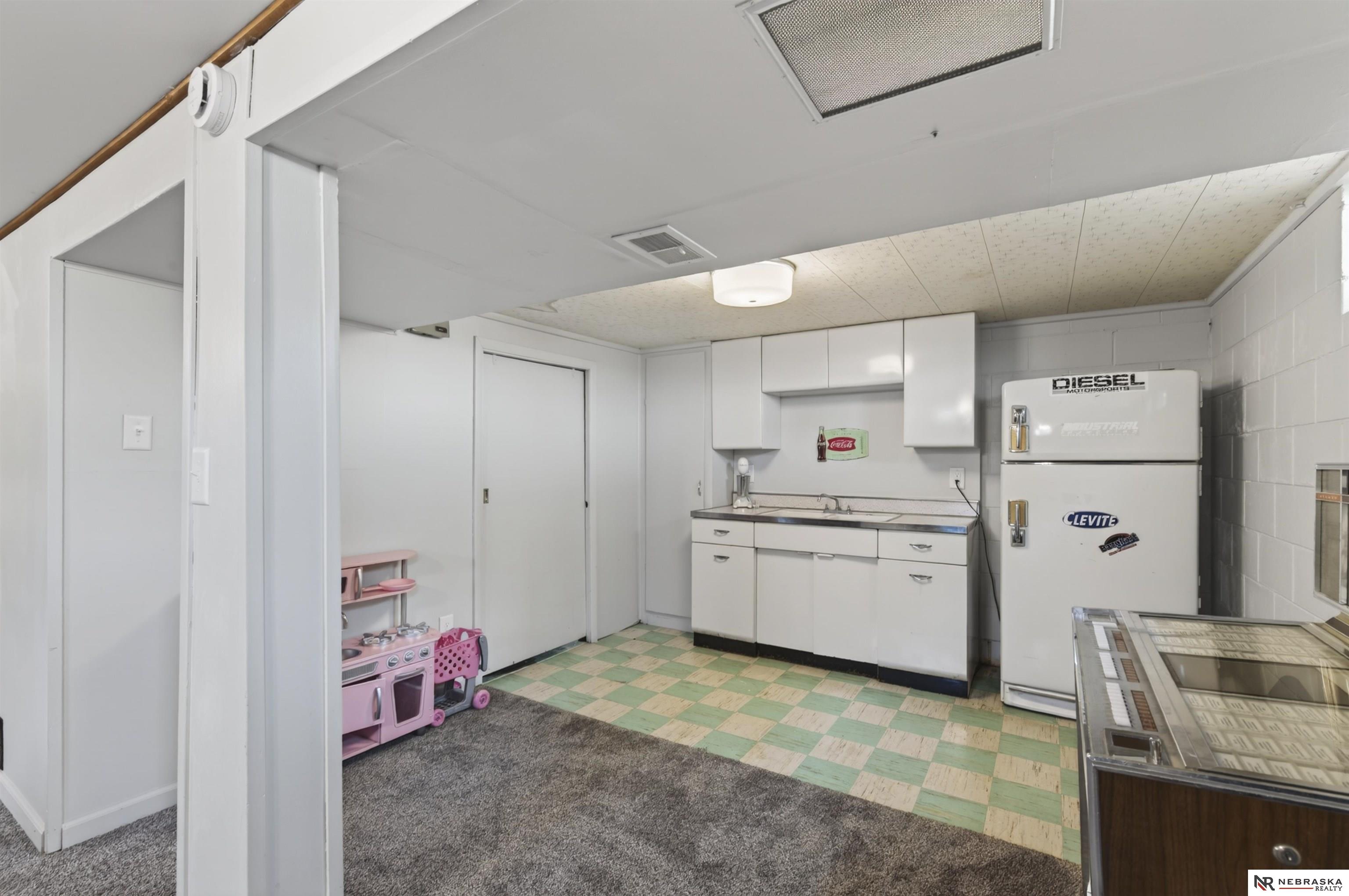618 15TH Street, Blair, NE, 68008