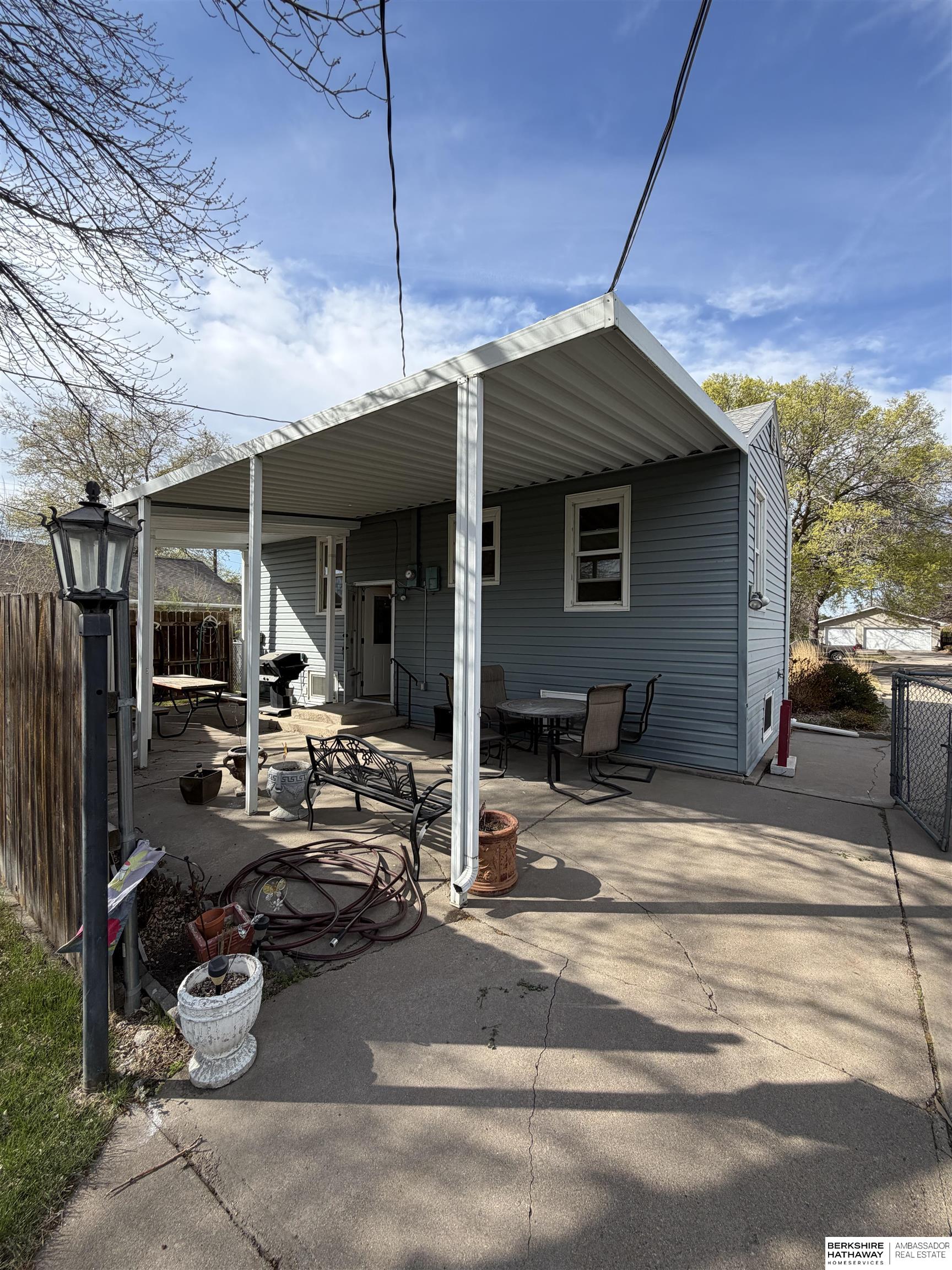 1610 W 5th Street, North Platte, NE, 69101