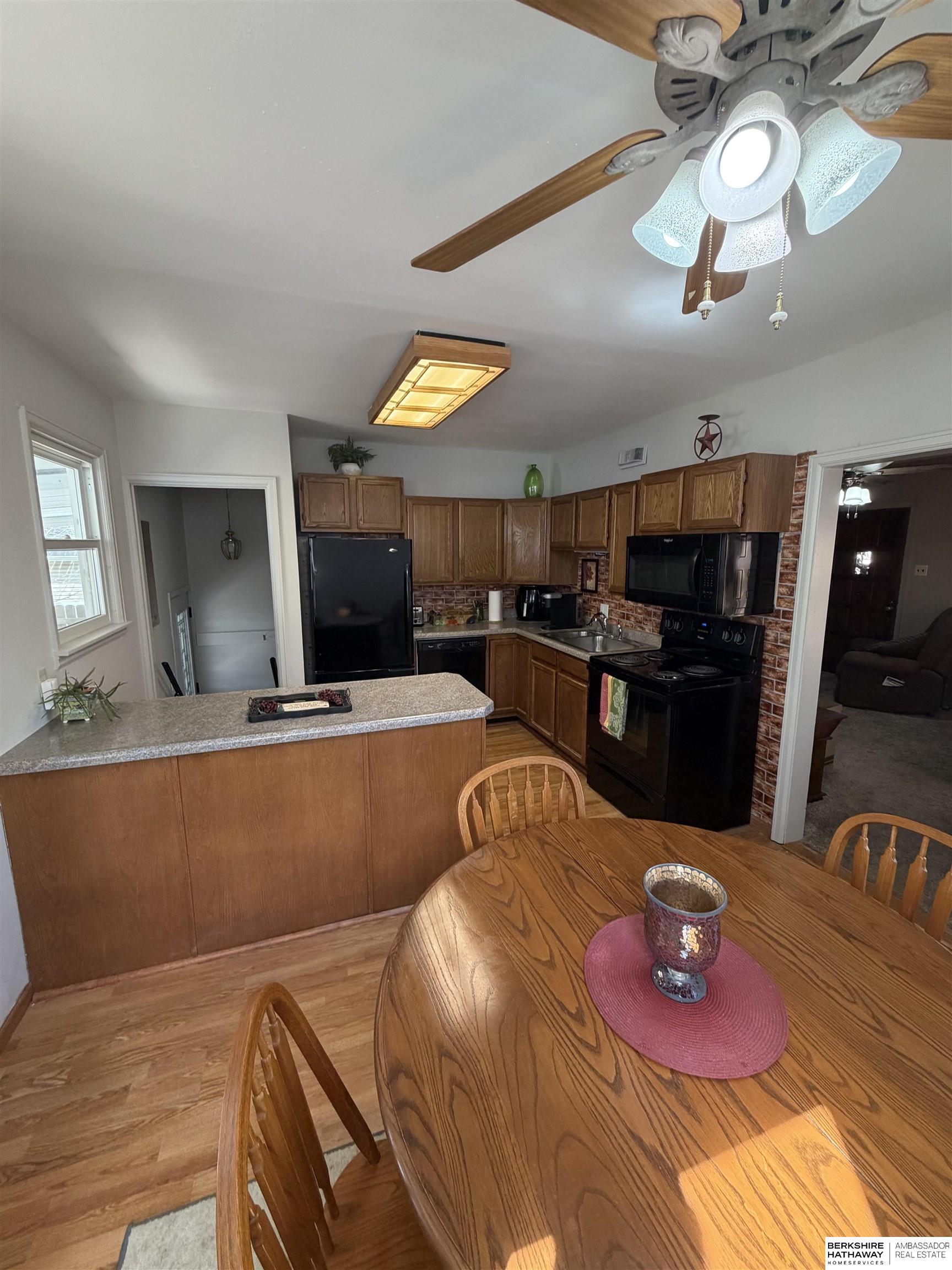 1610 W 5th Street, North Platte, NE, 69101