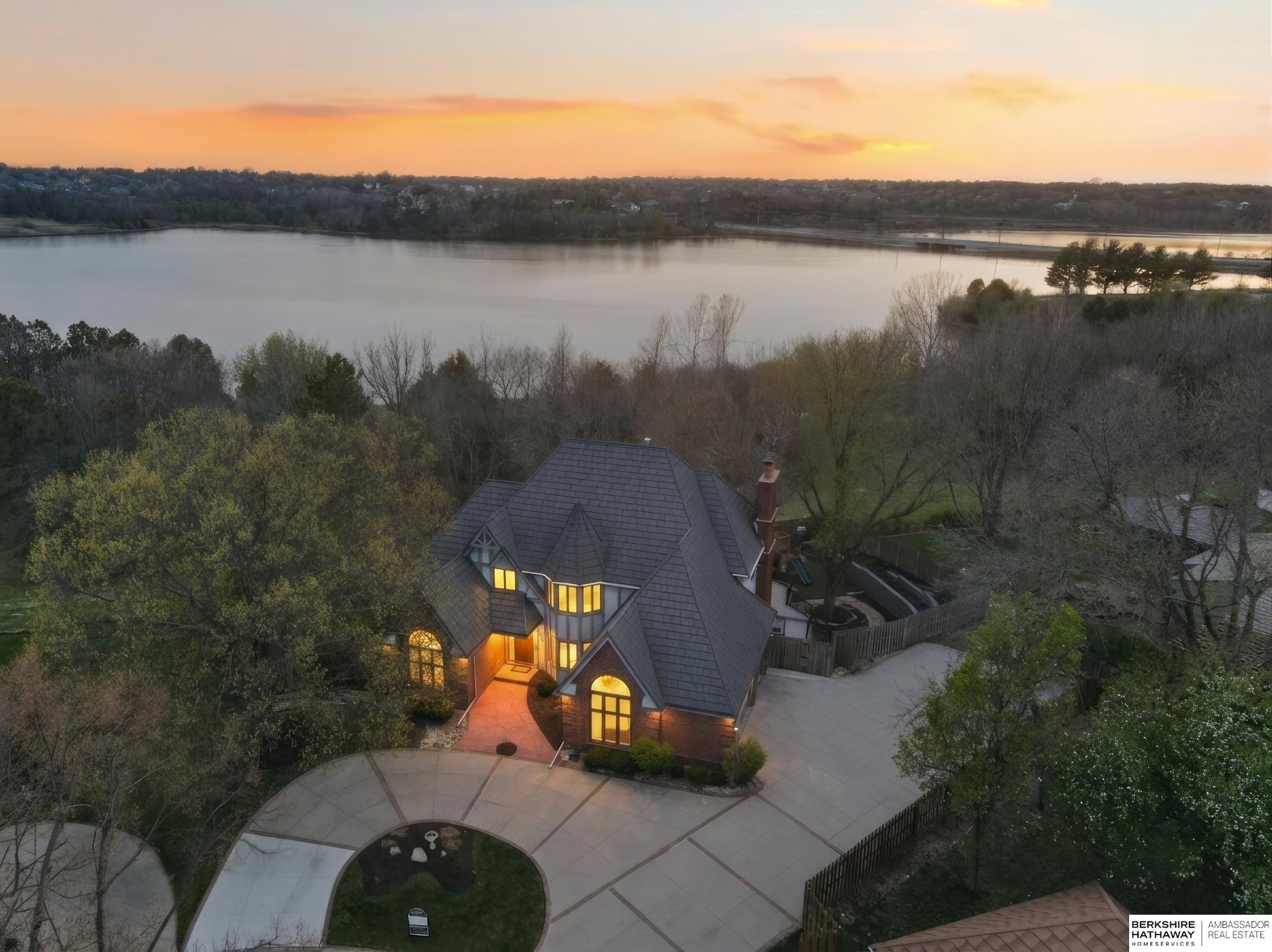 16577 Nina Circle, Omaha, NE, 68130